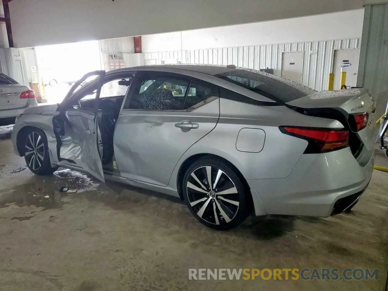 2 Photograph of a damaged car 1N4BL4CV4KC110443 NISSAN ALTIMA 2019