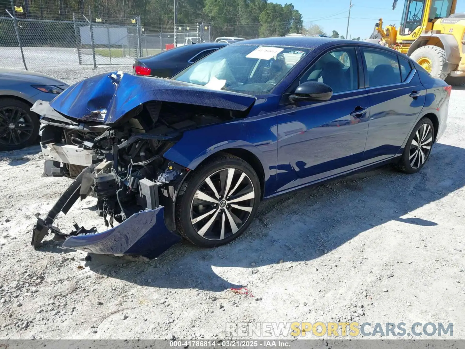 2 Photograph of a damaged car 1N4BL4CV4KC111253 NISSAN ALTIMA 2019