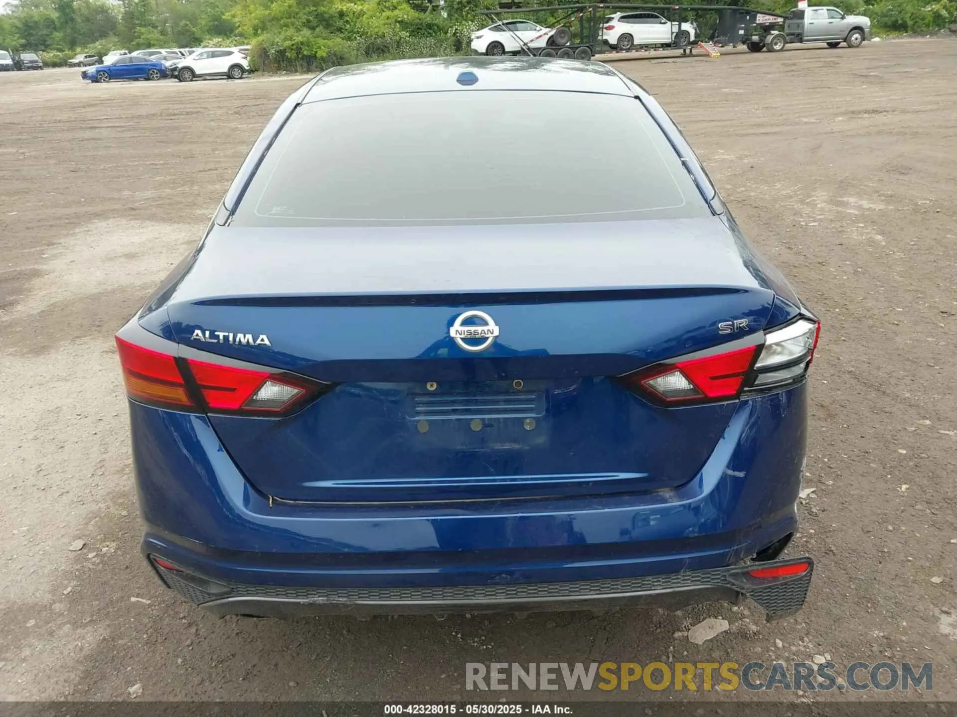 16 Photograph of a damaged car 1N4BL4CV4KC131194 NISSAN ALTIMA 2019