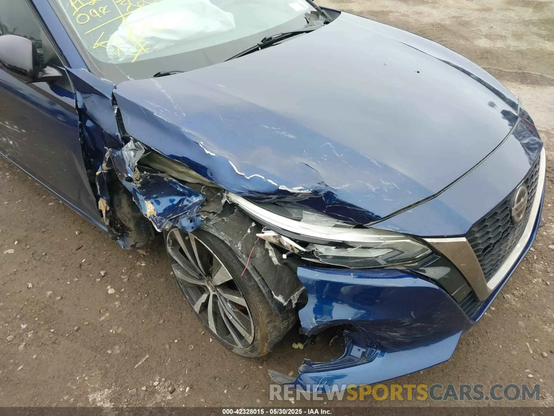 6 Photograph of a damaged car 1N4BL4CV4KC131194 NISSAN ALTIMA 2019
