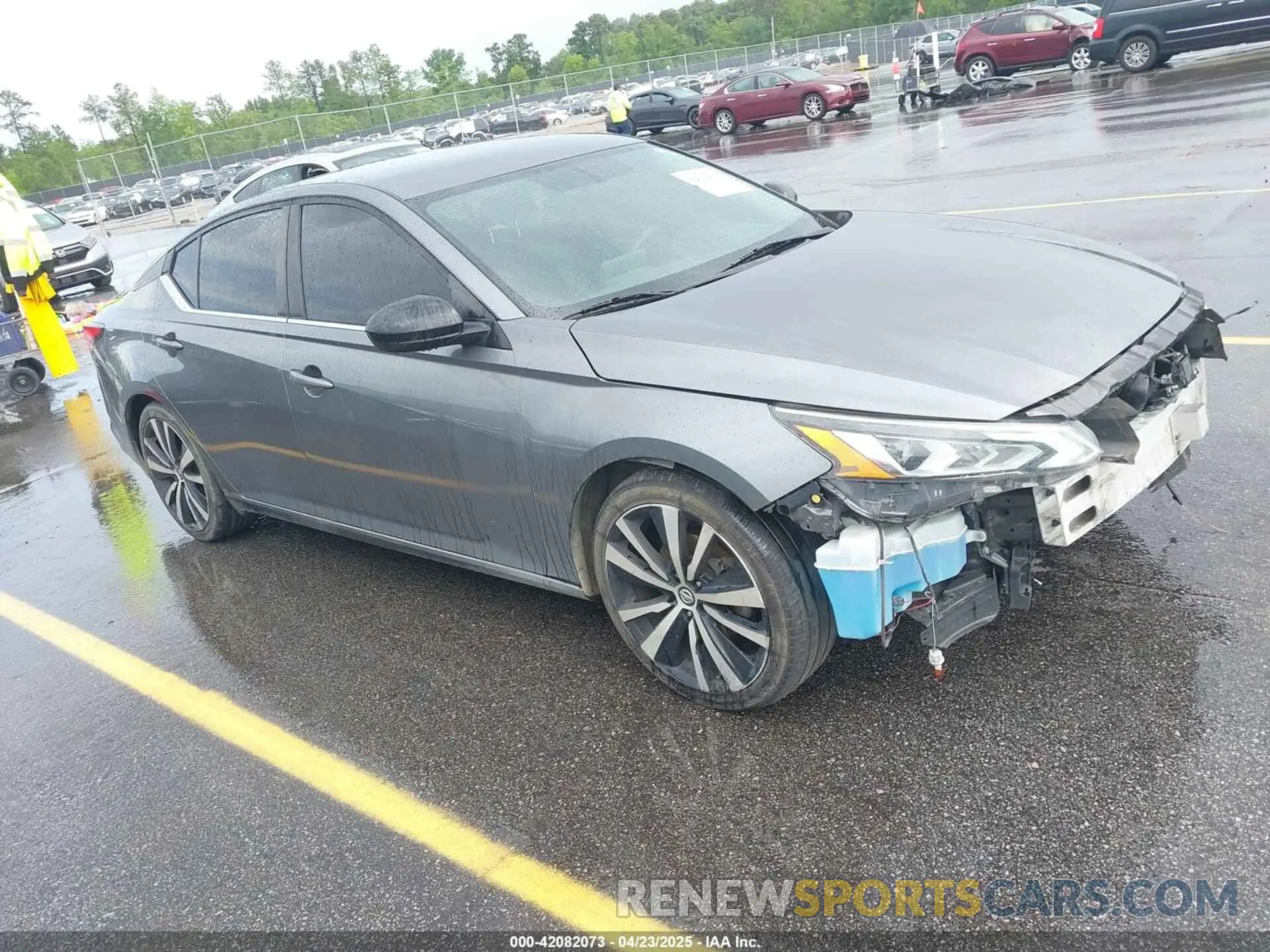 1 Photograph of a damaged car 1N4BL4CV4KC157567 NISSAN ALTIMA 2019