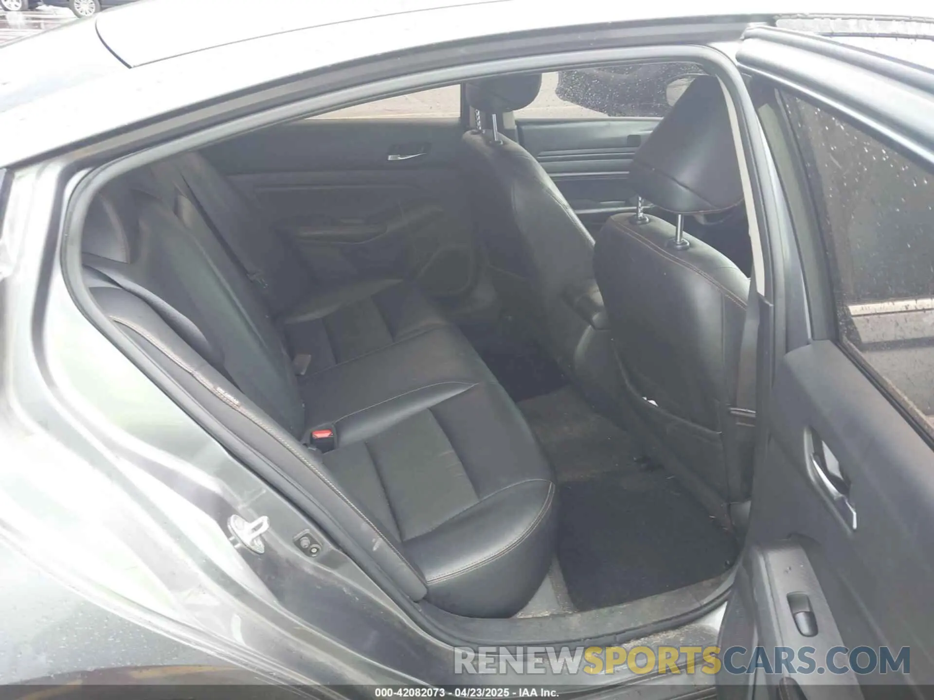 8 Photograph of a damaged car 1N4BL4CV4KC157567 NISSAN ALTIMA 2019