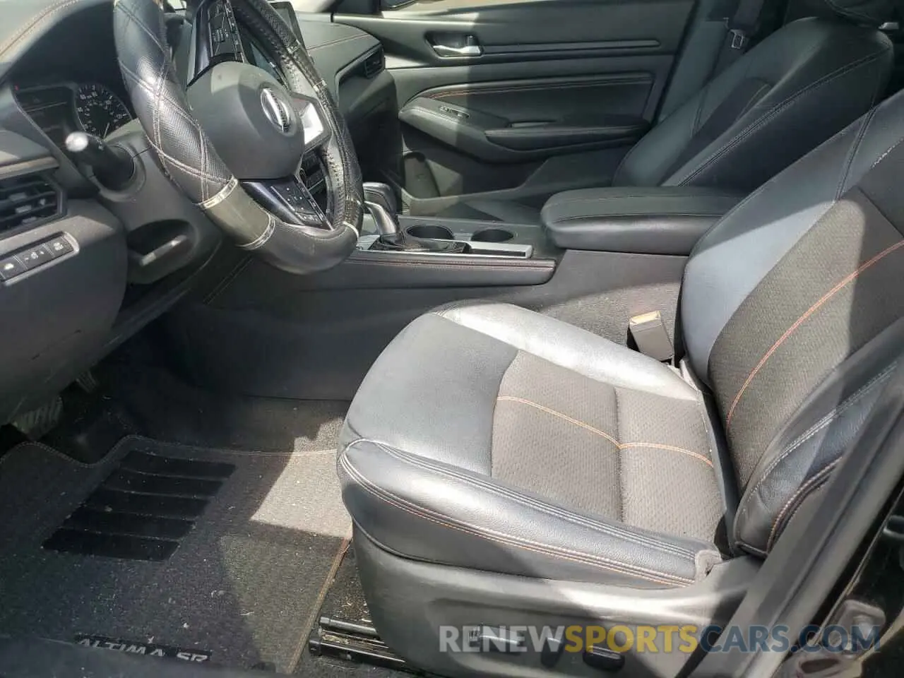 7 Photograph of a damaged car 1N4BL4CV4KC176023 NISSAN ALTIMA 2019
