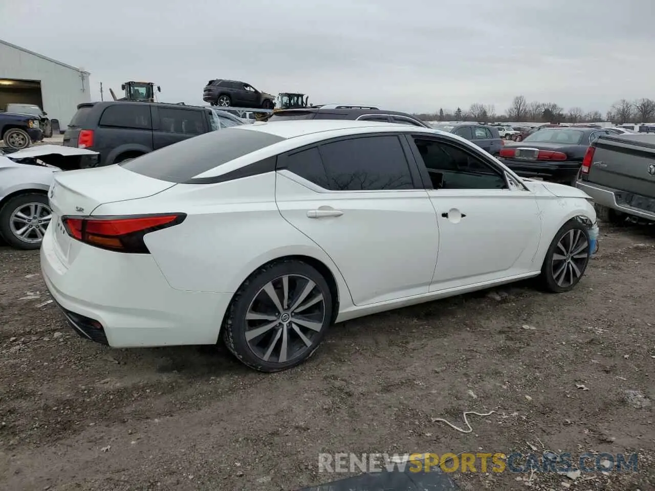 3 Photograph of a damaged car 1N4BL4CV4KC198314 NISSAN ALTIMA 2019