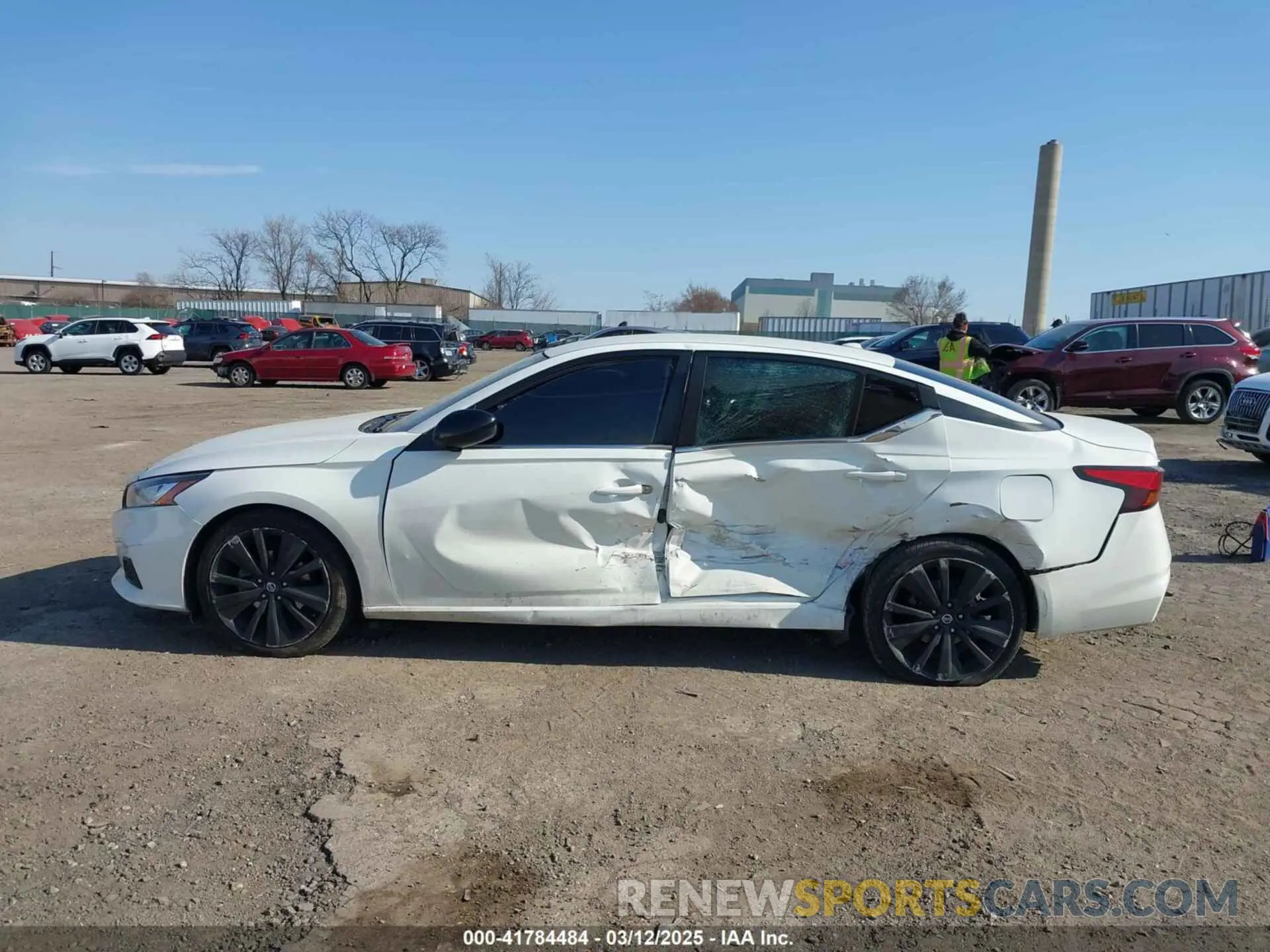 14 Photograph of a damaged car 1N4BL4CV4KC204791 NISSAN ALTIMA 2019