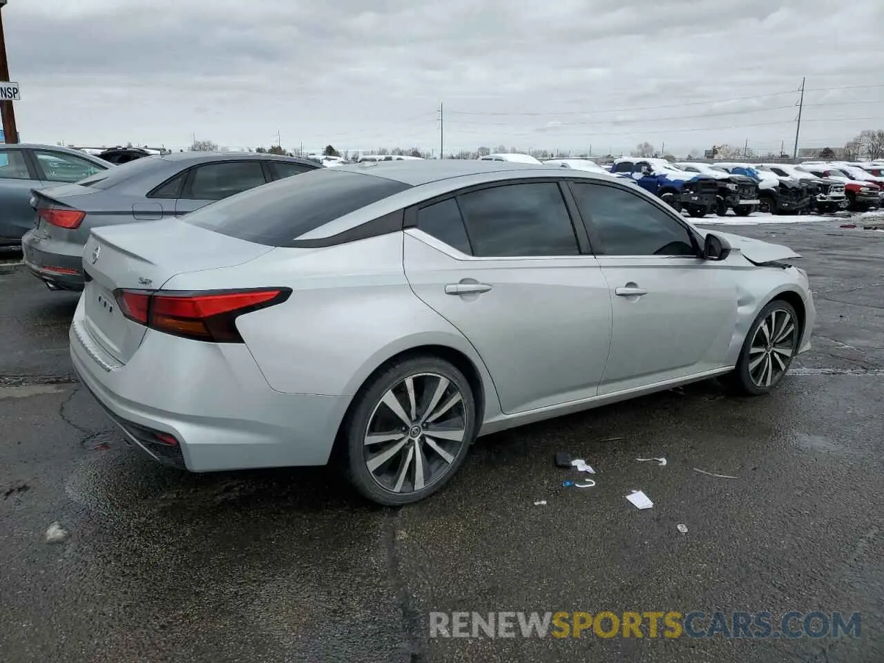 3 Photograph of a damaged car 1N4BL4CV4KN314017 NISSAN ALTIMA 2019