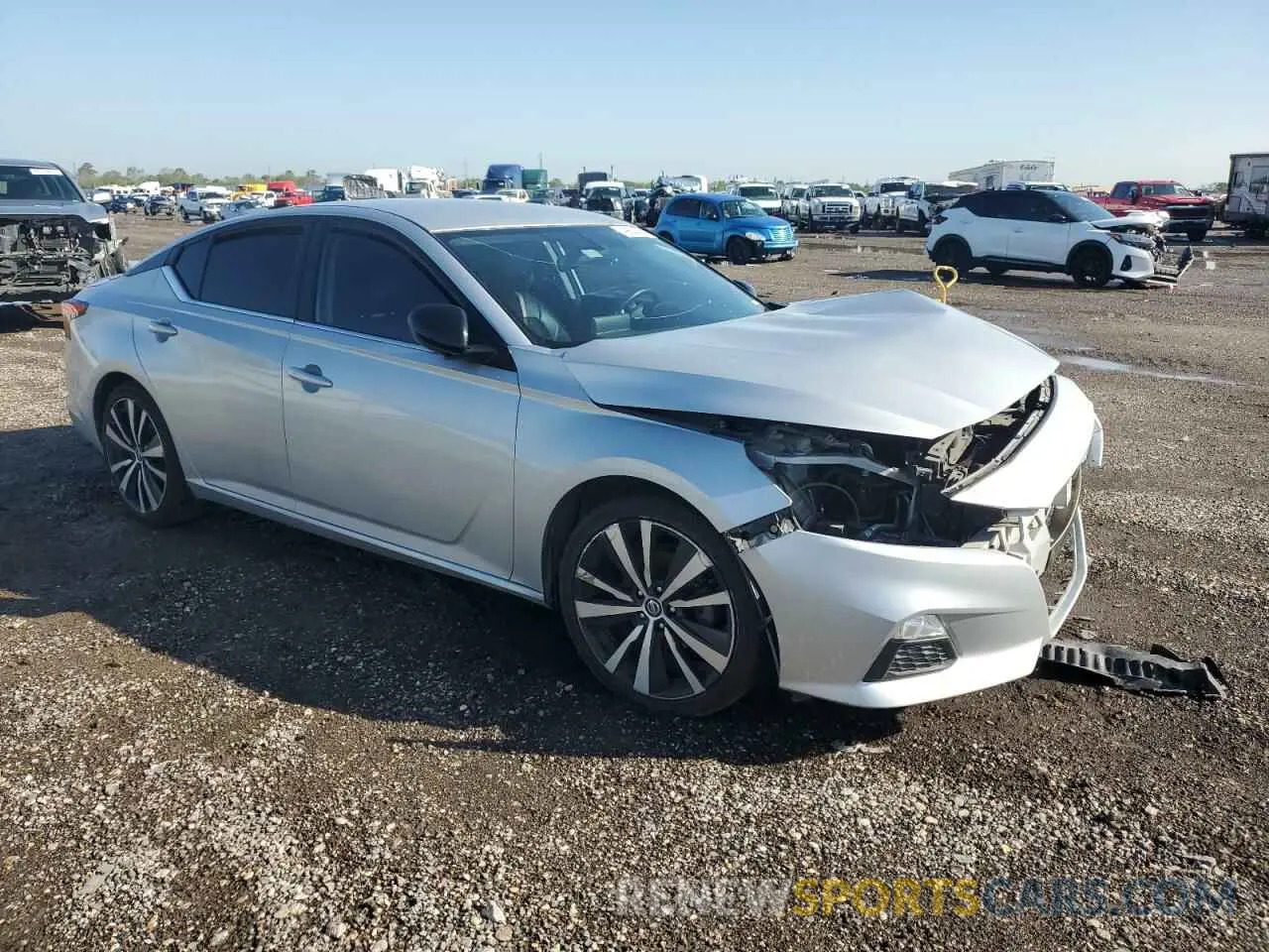 4 Photograph of a damaged car 1N4BL4CV4KN321288 NISSAN ALTIMA 2019