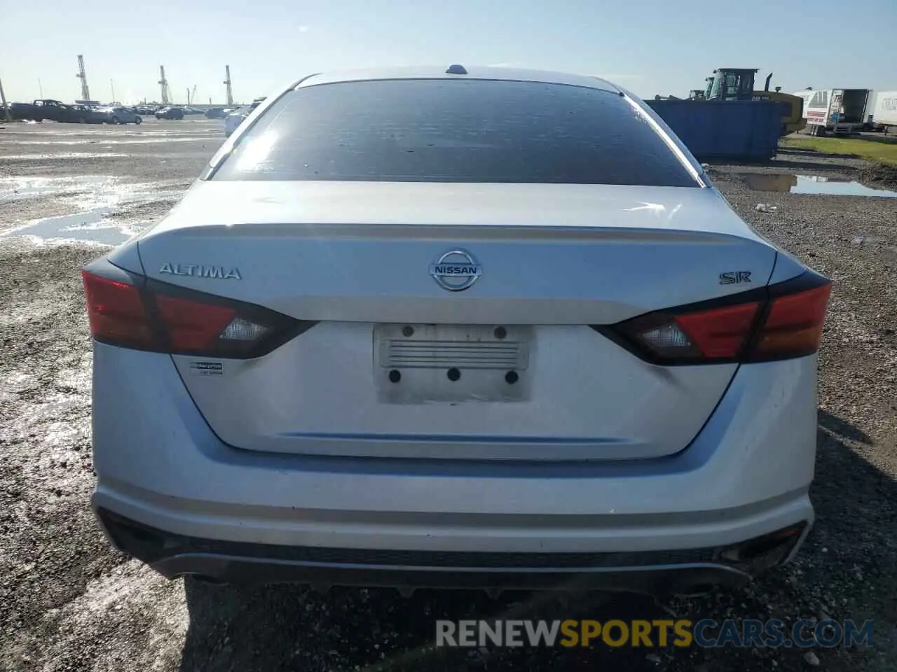6 Photograph of a damaged car 1N4BL4CV4KN321288 NISSAN ALTIMA 2019