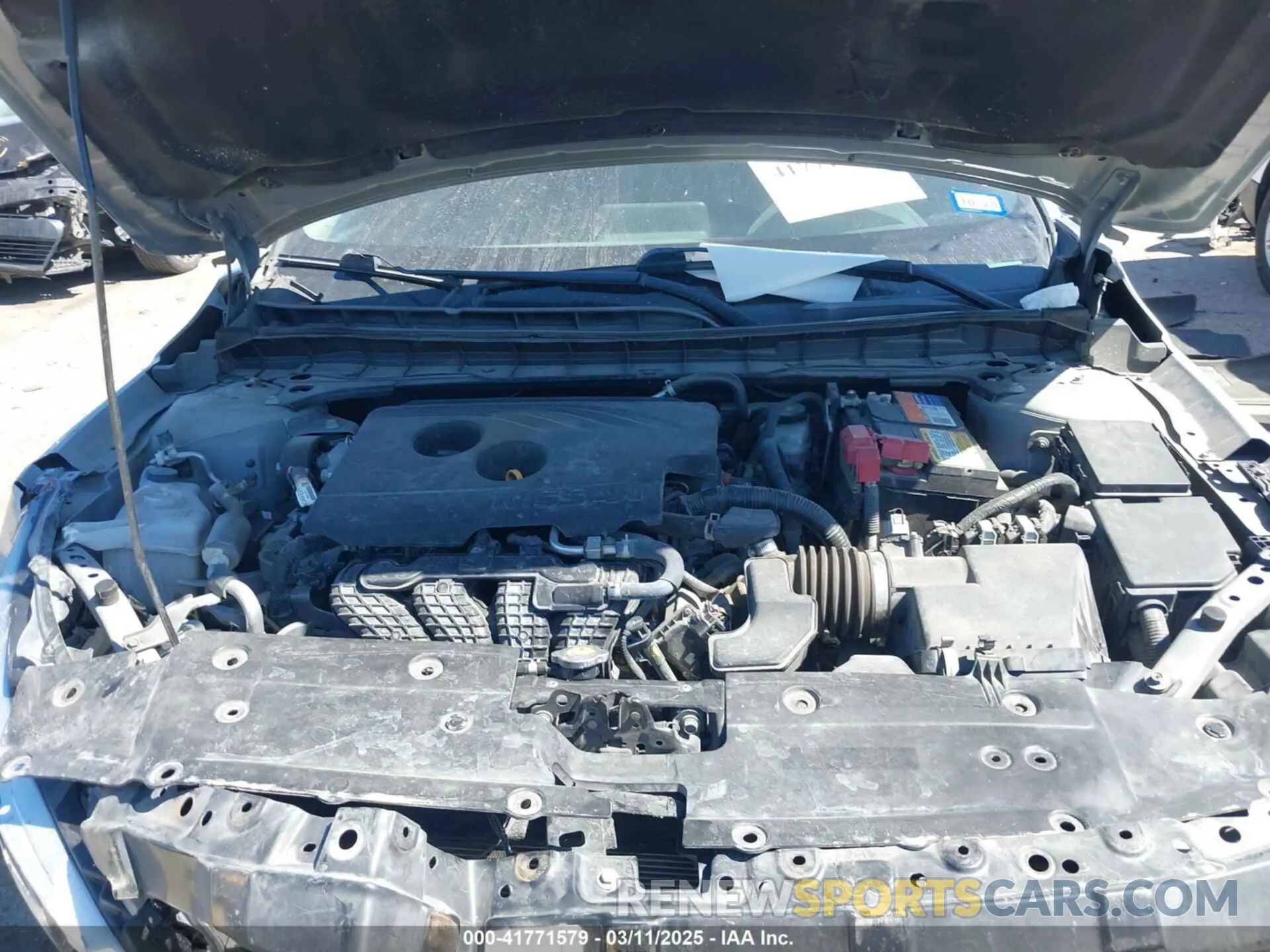 10 Photograph of a damaged car 1N4BL4CV4KN322487 NISSAN ALTIMA 2019