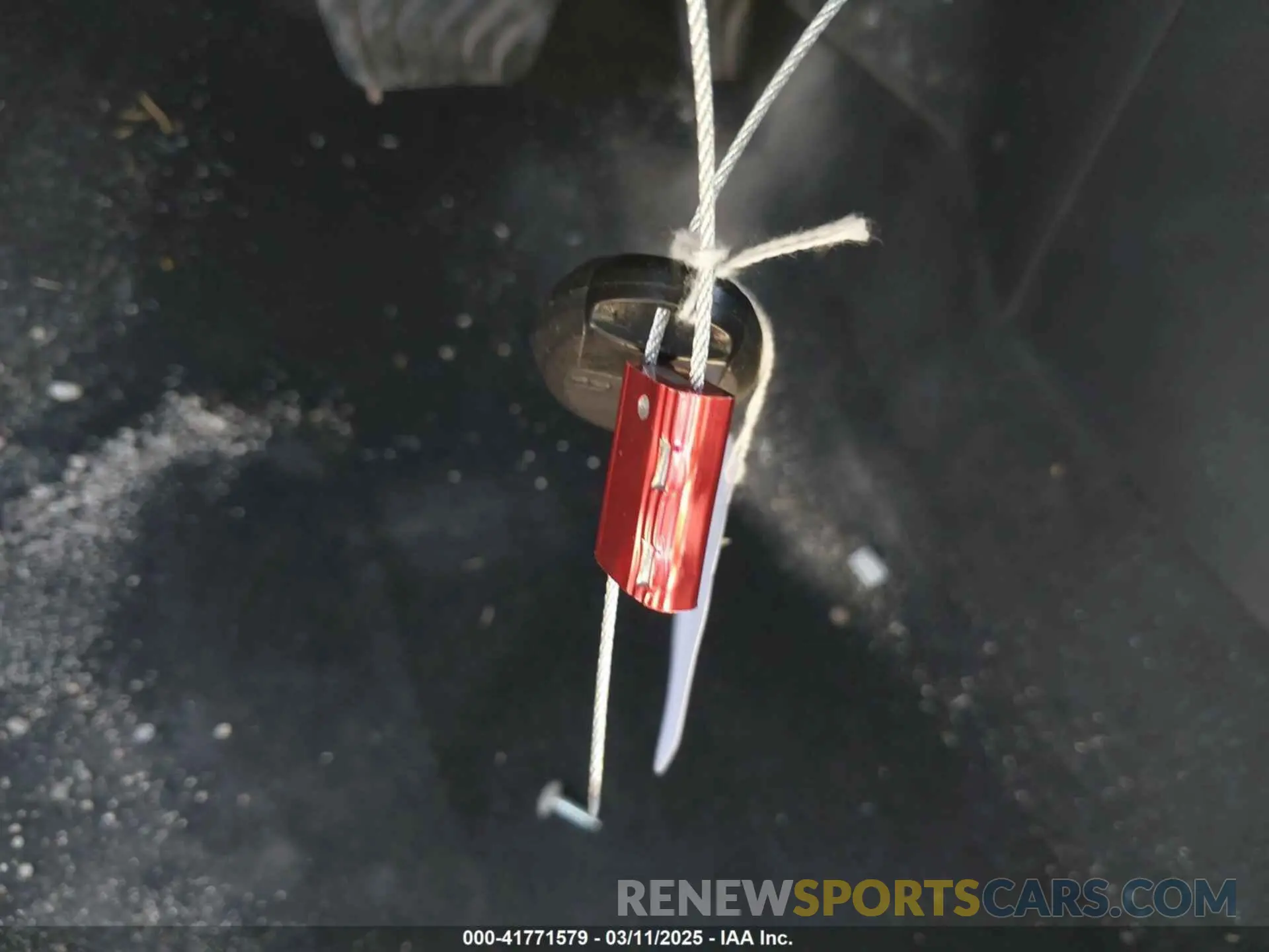 11 Photograph of a damaged car 1N4BL4CV4KN322487 NISSAN ALTIMA 2019