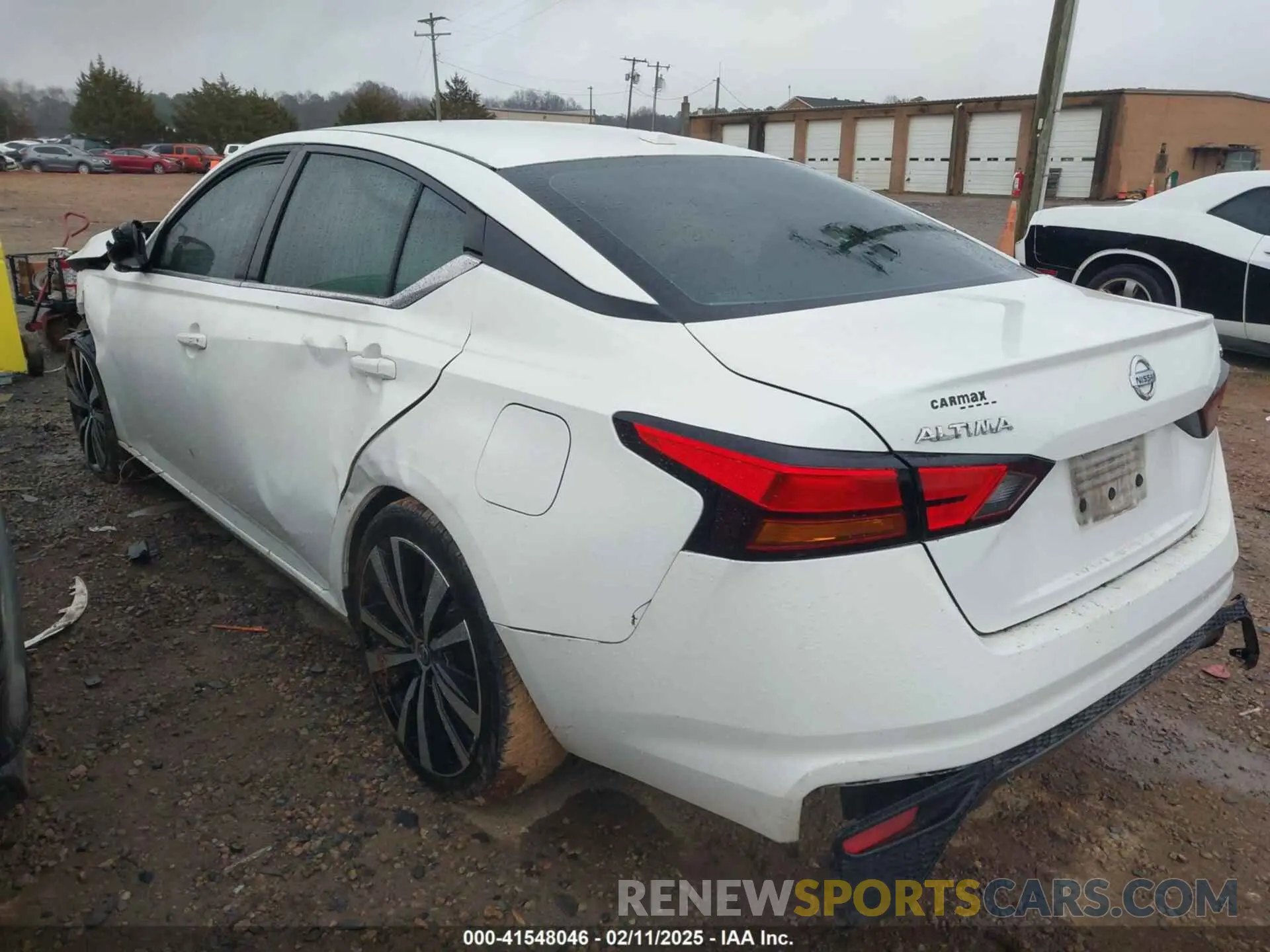 3 Photograph of a damaged car 1N4BL4CV5KC109415 NISSAN ALTIMA 2019
