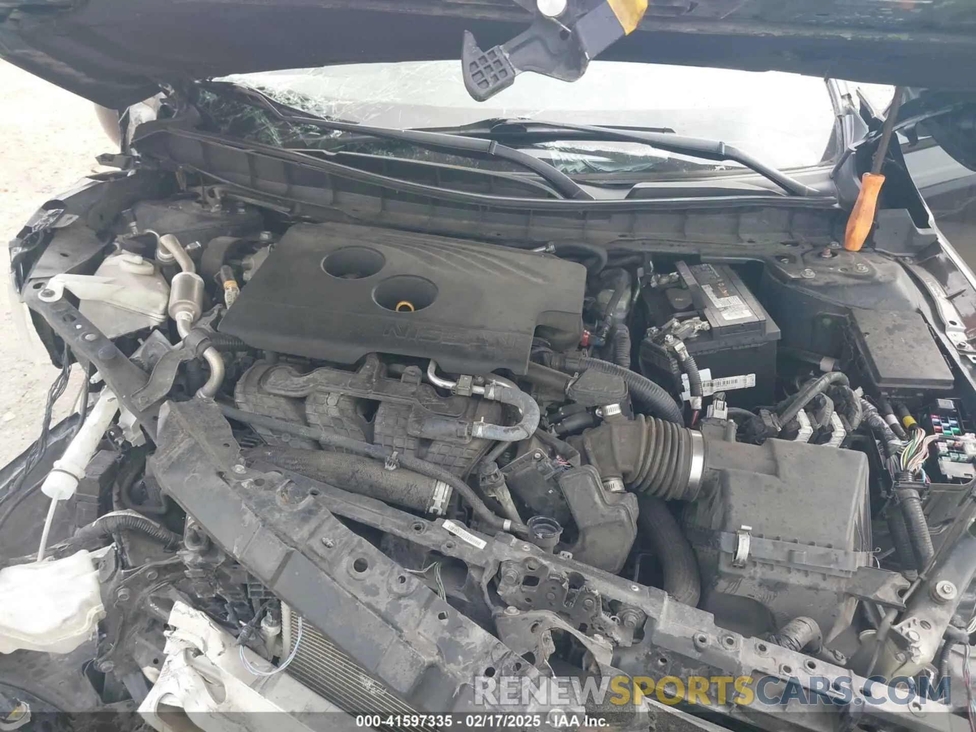 10 Photograph of a damaged car 1N4BL4CV5KC147663 NISSAN ALTIMA 2019