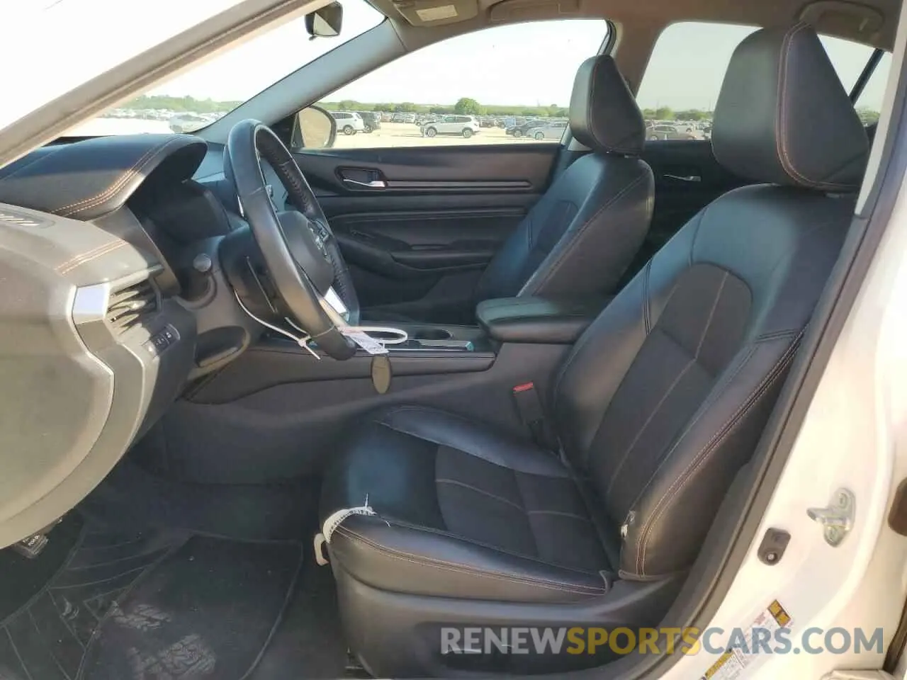 7 Photograph of a damaged car 1N4BL4CV5KC154192 NISSAN ALTIMA 2019