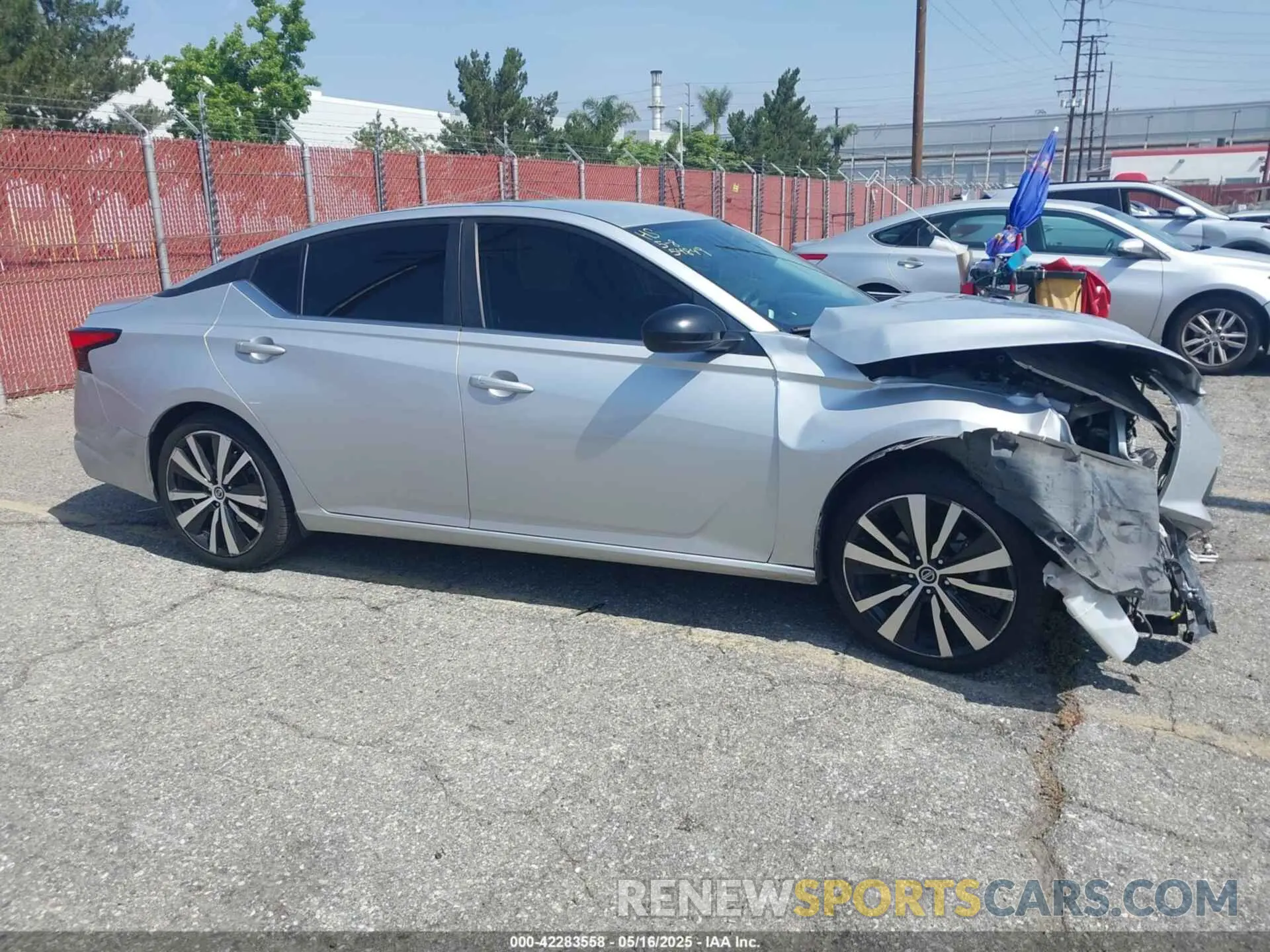 12 Photograph of a damaged car 1N4BL4CV5KC169050 NISSAN ALTIMA 2019
