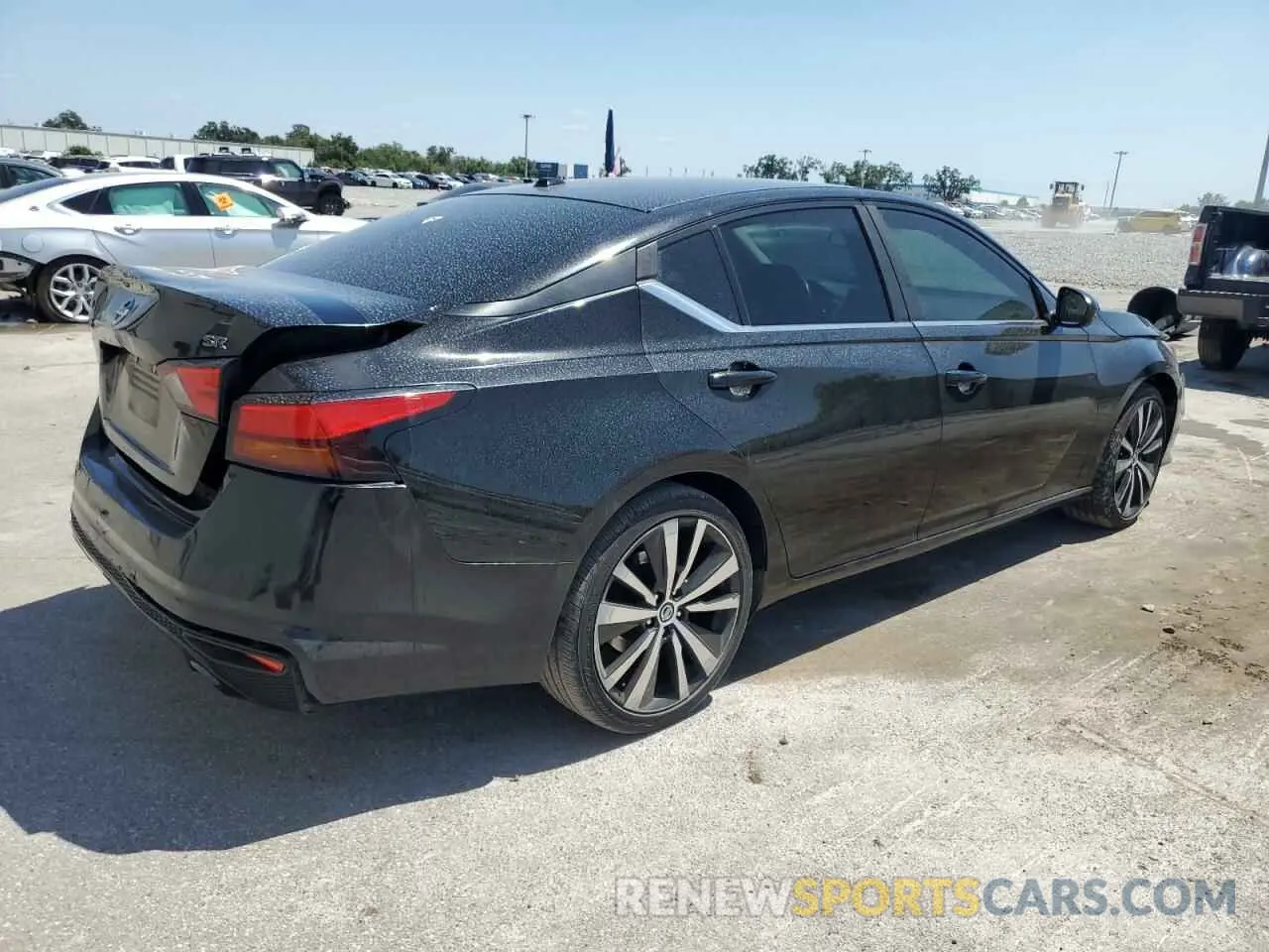 3 Photograph of a damaged car 1N4BL4CV5KC177651 NISSAN ALTIMA 2019