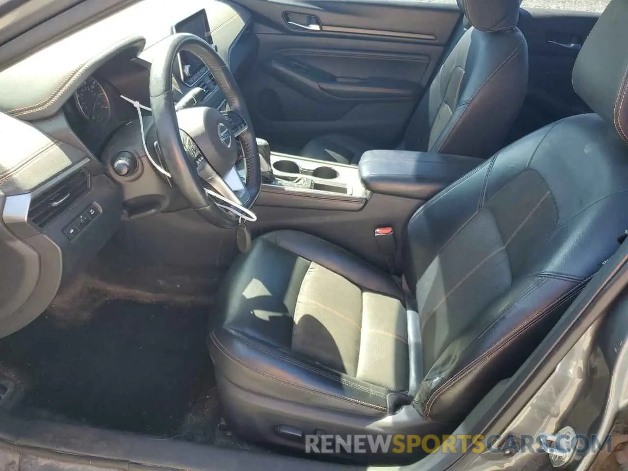 7 Photograph of a damaged car 1N4BL4CV6KC179697 NISSAN ALTIMA 2019