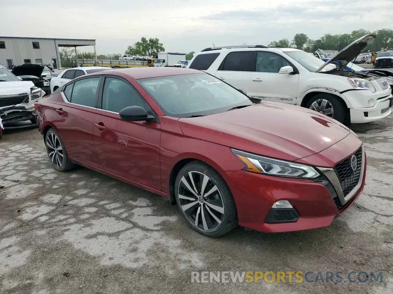 4 Photograph of a damaged car 1N4BL4CV6KC181837 NISSAN ALTIMA 2019