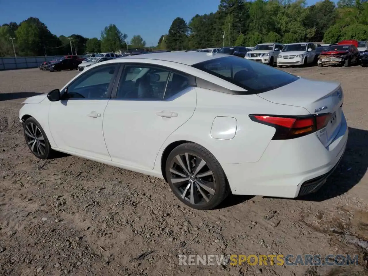 2 Photograph of a damaged car 1N4BL4CV6KC196824 NISSAN ALTIMA 2019