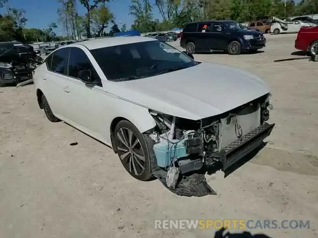 10 Photograph of a damaged car 1N4BL4CV6KC203352 NISSAN ALTIMA 2019