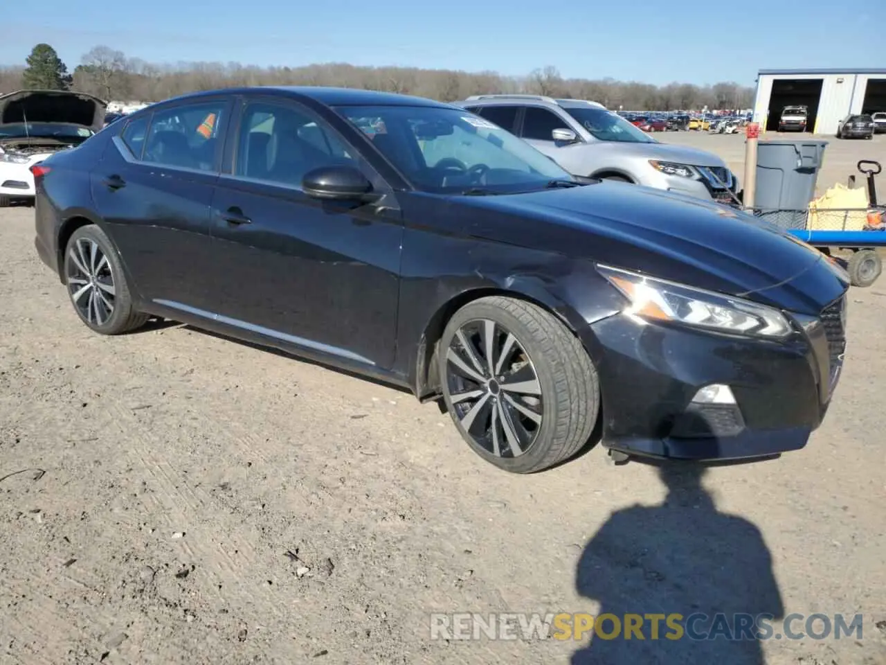 4 Photograph of a damaged car 1N4BL4CV6KC238182 NISSAN ALTIMA 2019