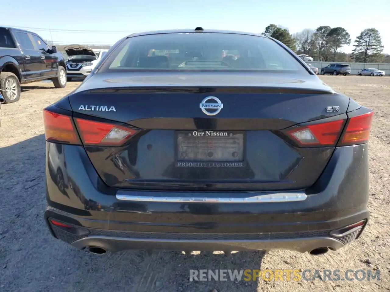 6 Photograph of a damaged car 1N4BL4CV6KC238182 NISSAN ALTIMA 2019