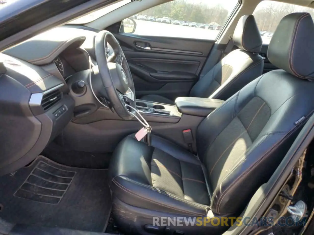 7 Photograph of a damaged car 1N4BL4CV6KC238182 NISSAN ALTIMA 2019
