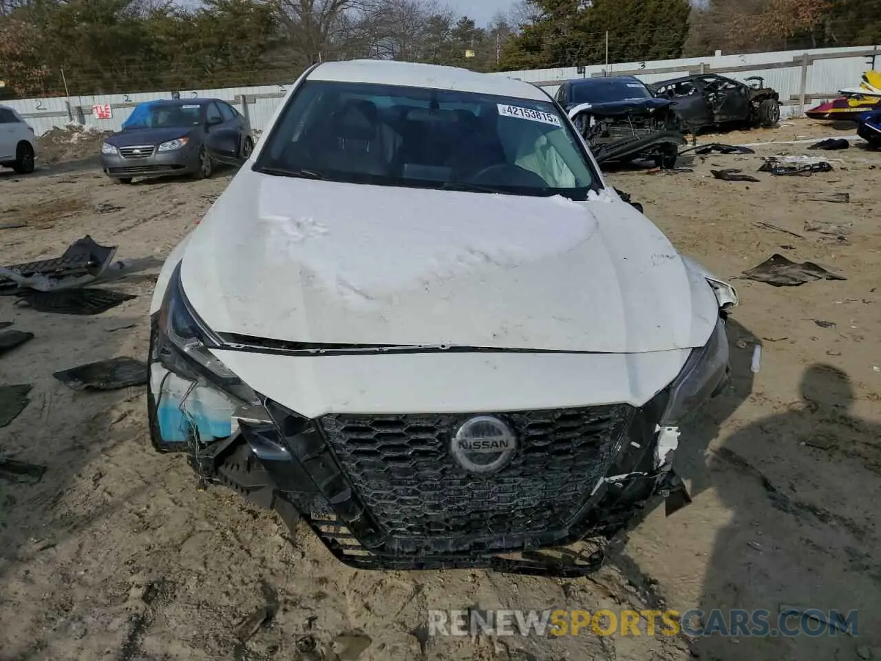 5 Photograph of a damaged car 1N4BL4CV6KC255404 NISSAN ALTIMA 2019