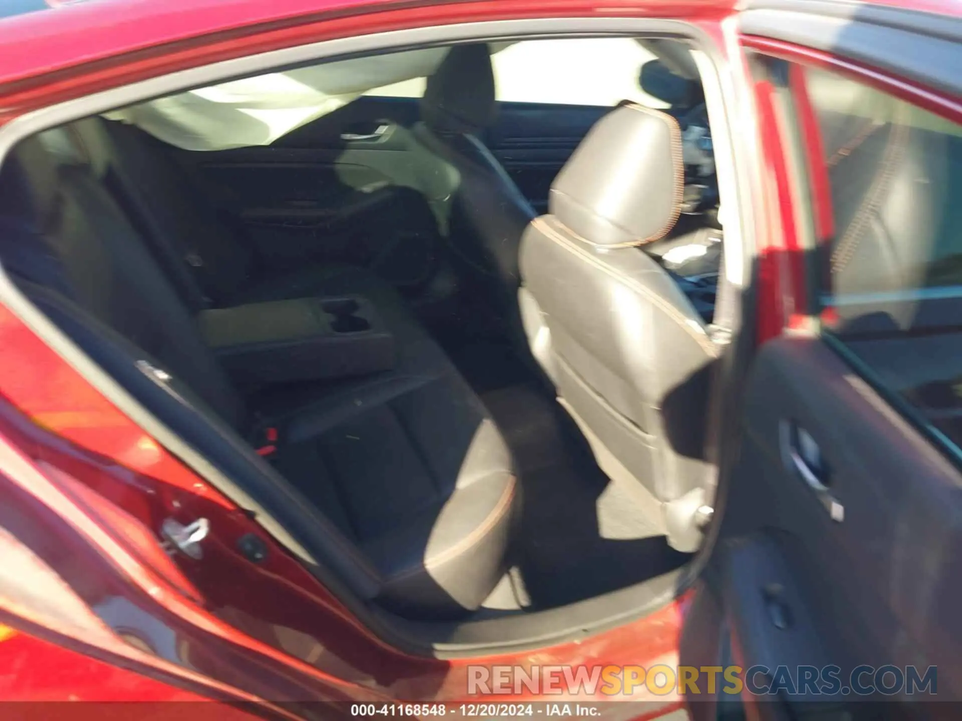 8 Photograph of a damaged car 1N4BL4CV6KN308297 NISSAN ALTIMA 2019