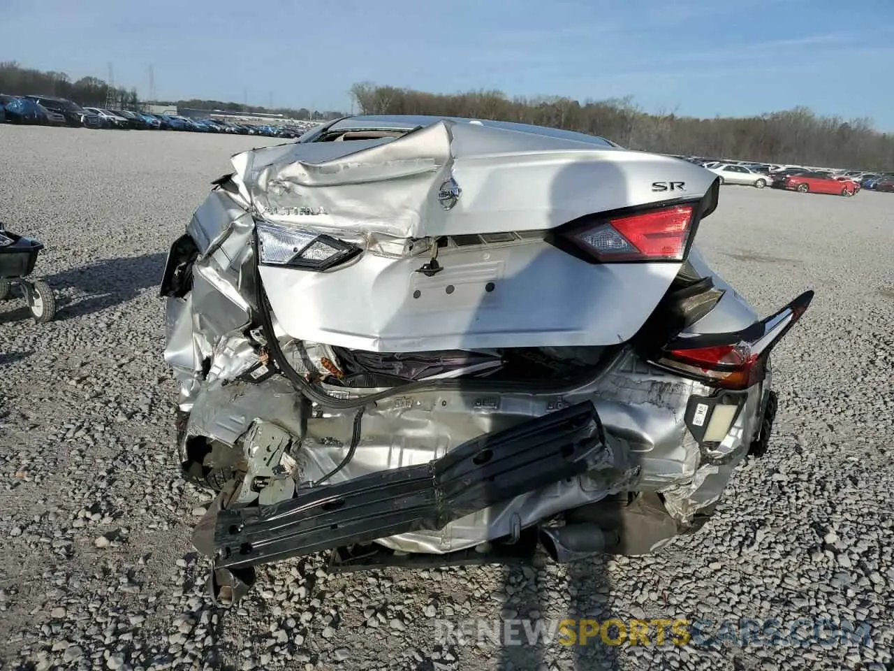 6 Photograph of a damaged car 1N4BL4CV6KN308445 NISSAN ALTIMA 2019