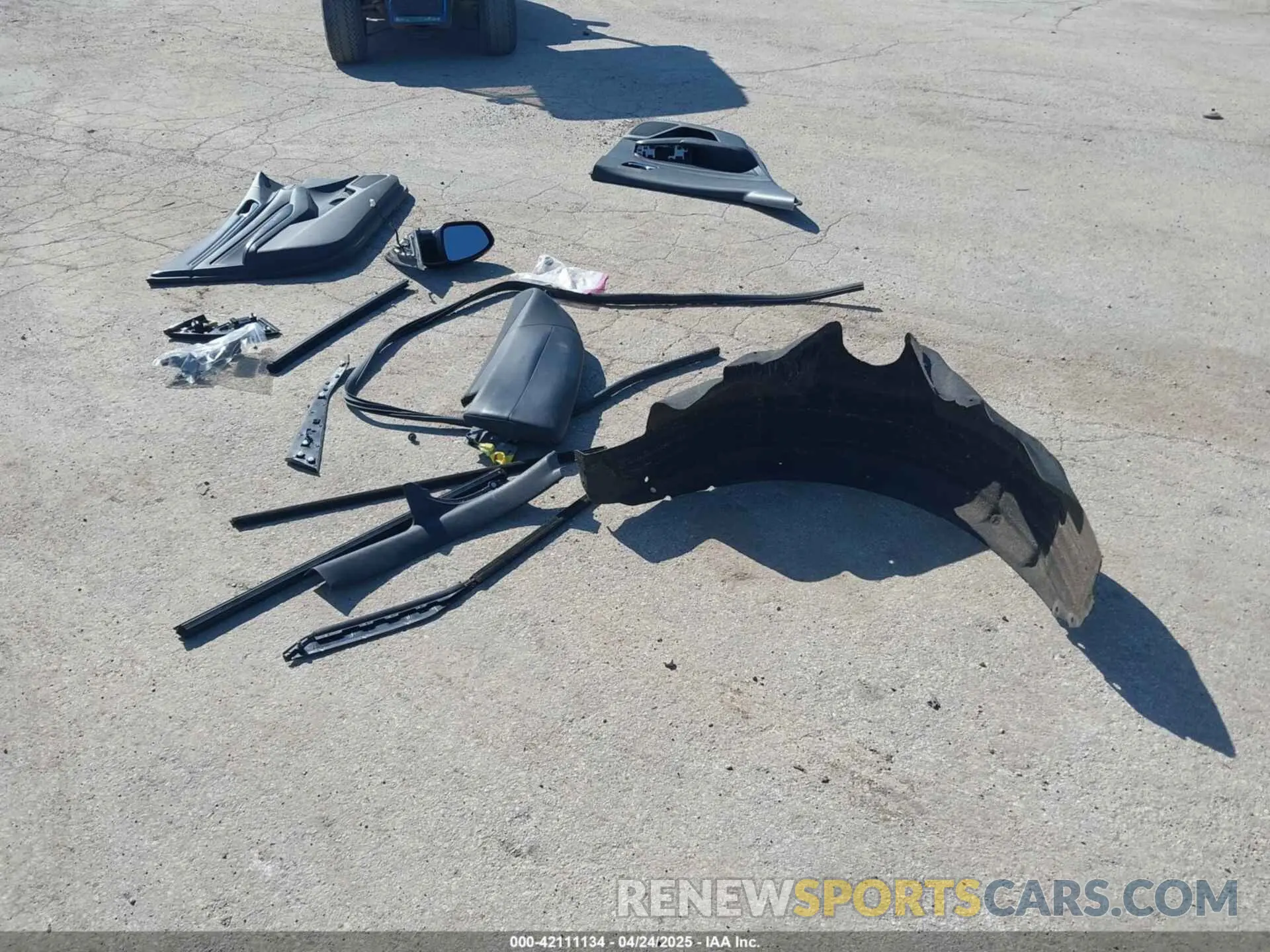 12 Photograph of a damaged car 1N4BL4CV7KC185203 NISSAN ALTIMA 2019