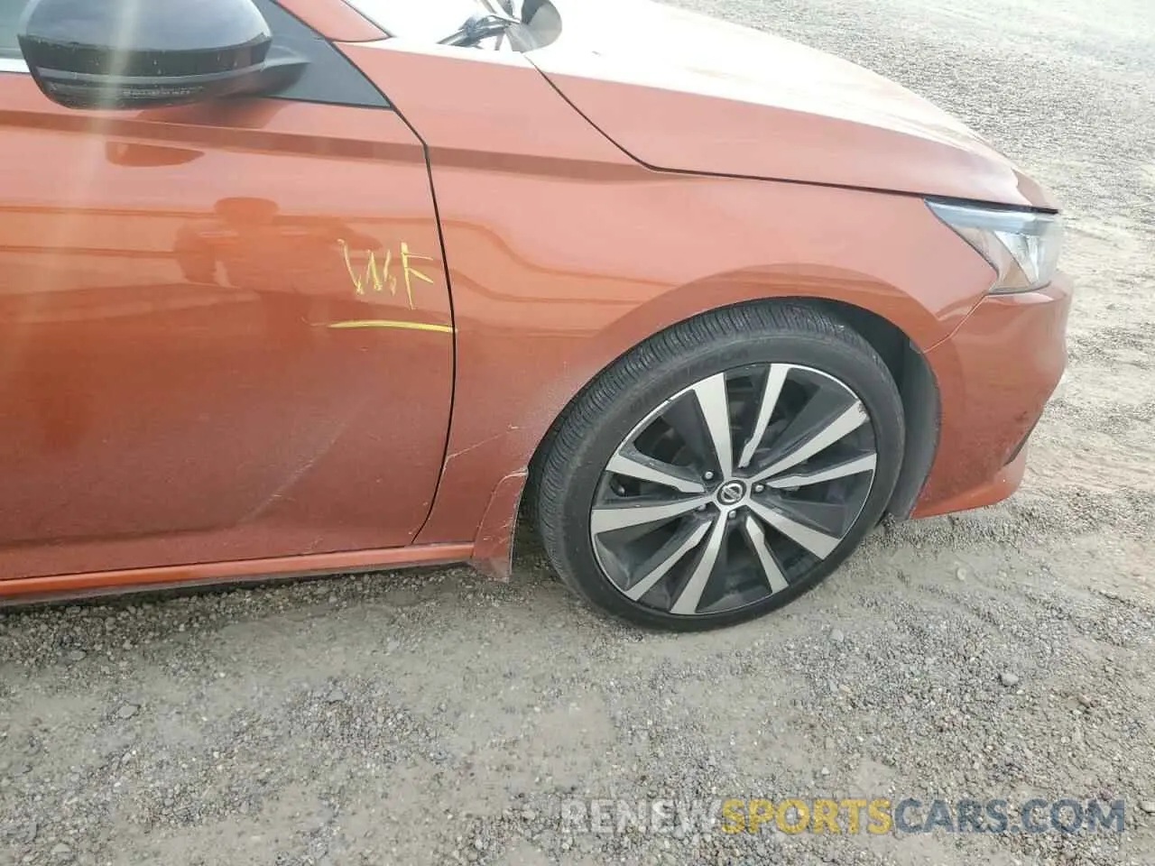 14 Photograph of a damaged car 1N4BL4CV7KC245805 NISSAN ALTIMA 2019