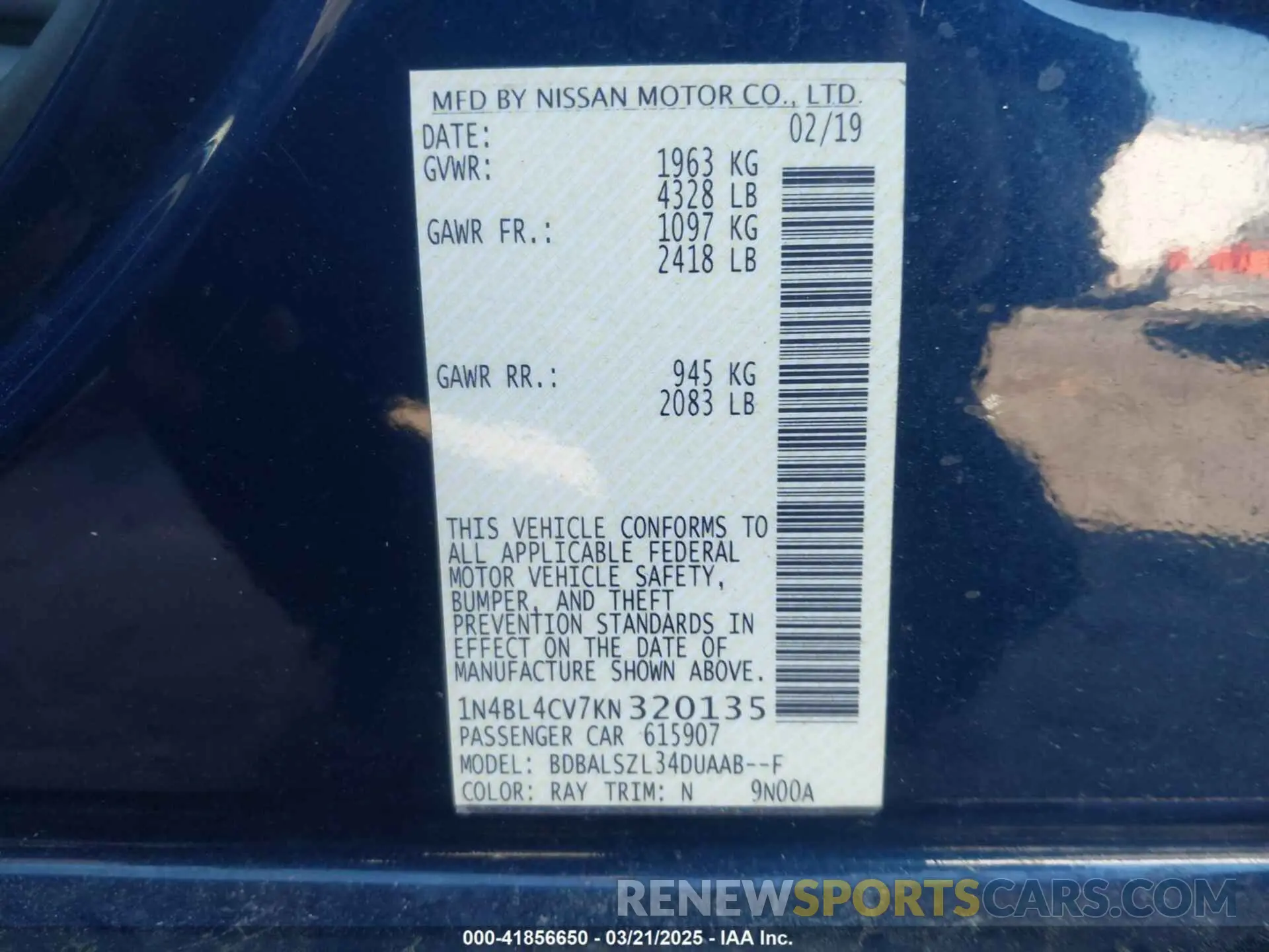 9 Photograph of a damaged car 1N4BL4CV7KN320135 NISSAN ALTIMA 2019