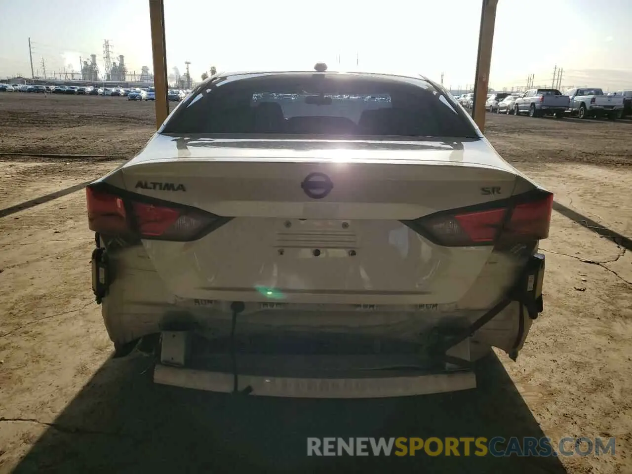6 Photograph of a damaged car 1N4BL4CV8KC102104 NISSAN ALTIMA 2019