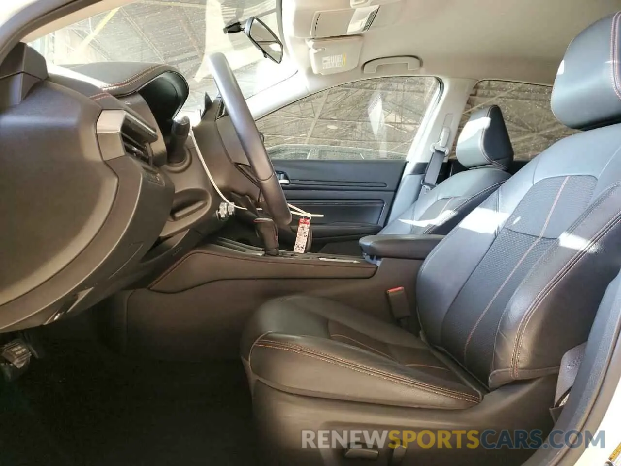 7 Photograph of a damaged car 1N4BL4CV8KC102104 NISSAN ALTIMA 2019