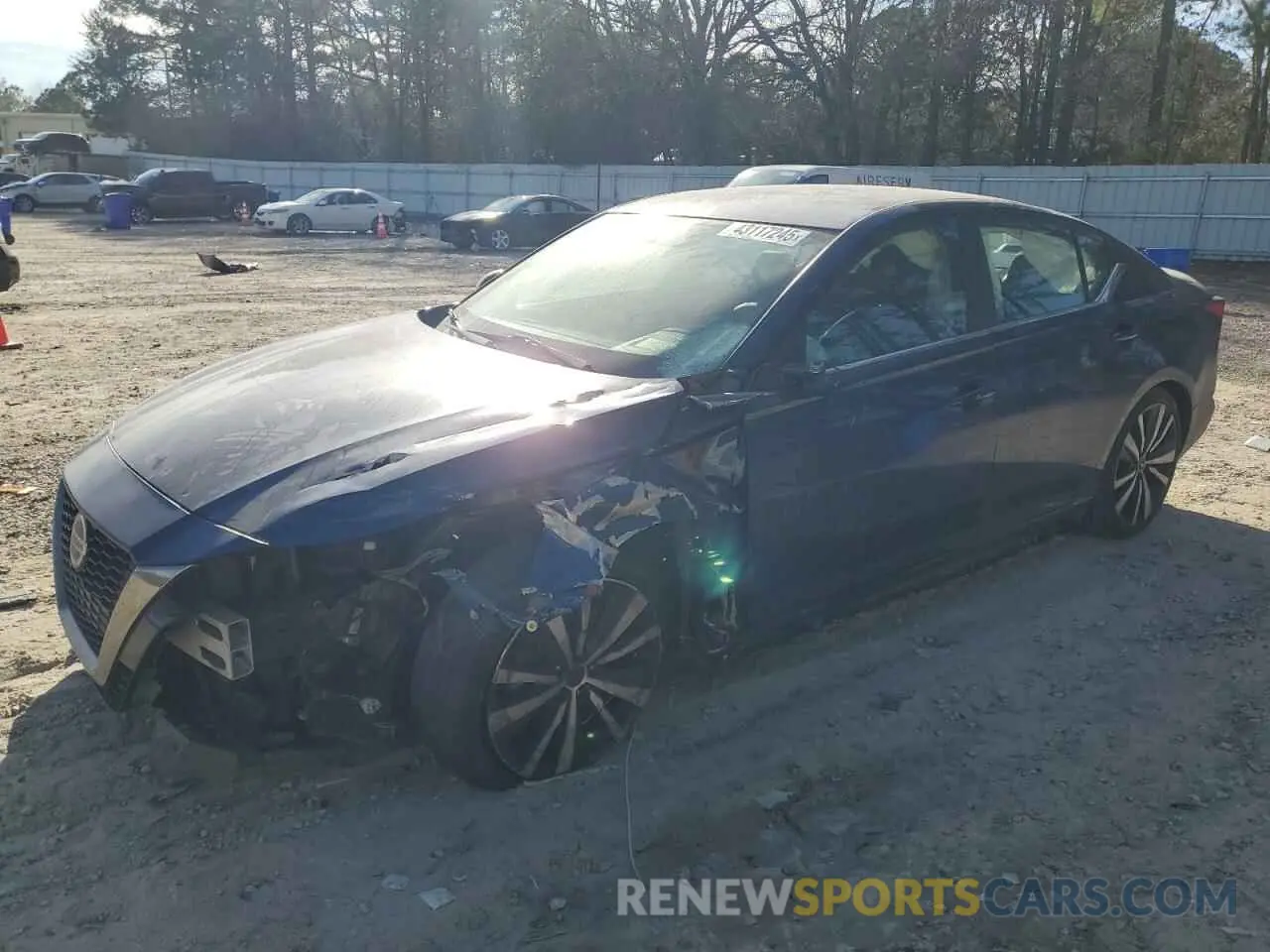 1 Photograph of a damaged car 1N4BL4CV8KC131019 NISSAN ALTIMA 2019