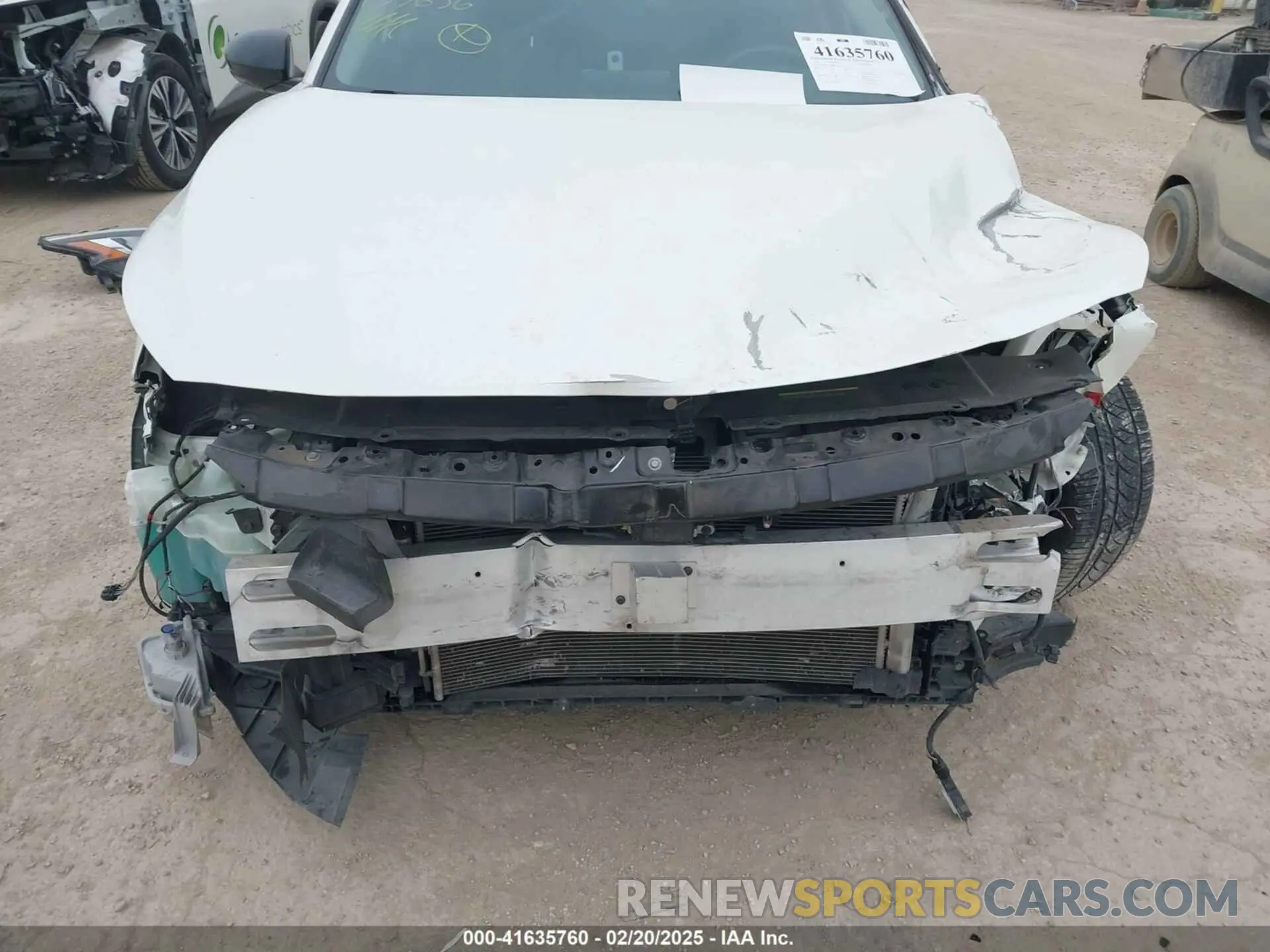 6 Photograph of a damaged car 1N4BL4CV8KC135636 NISSAN ALTIMA 2019