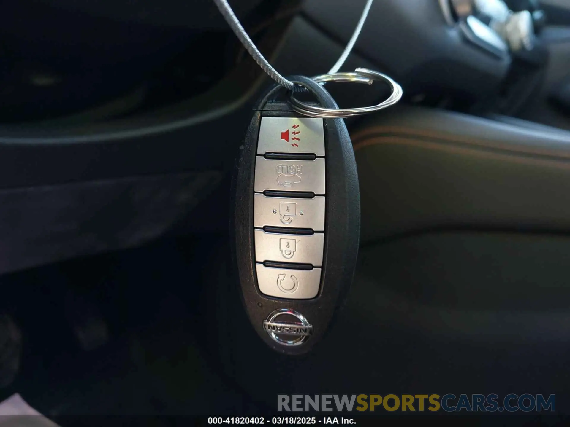 11 Photograph of a damaged car 1N4BL4CV8KC136530 NISSAN ALTIMA 2019