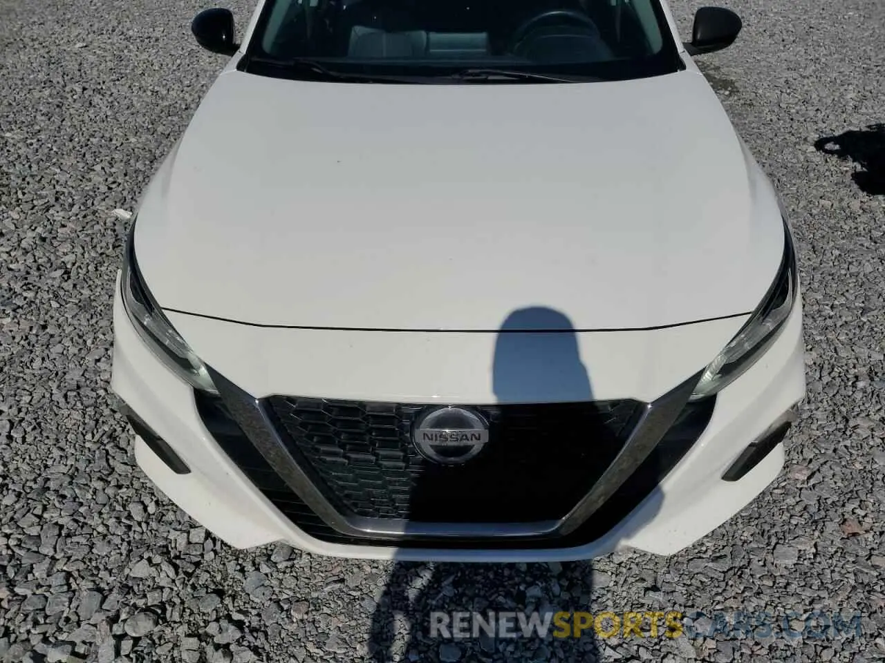 11 Photograph of a damaged car 1N4BL4CV8KC166076 NISSAN ALTIMA 2019