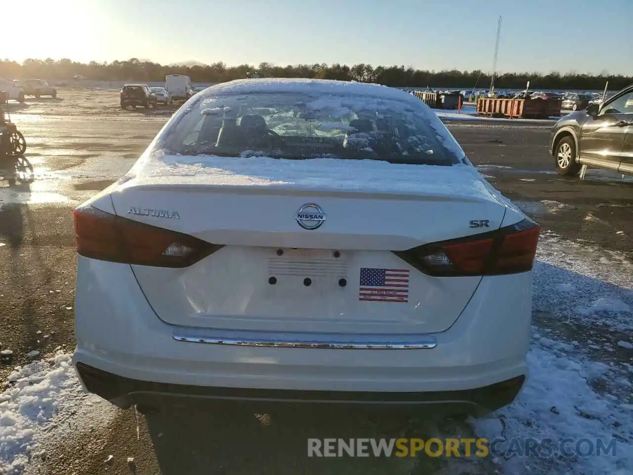 6 Photograph of a damaged car 1N4BL4CV8KC182844 NISSAN ALTIMA 2019