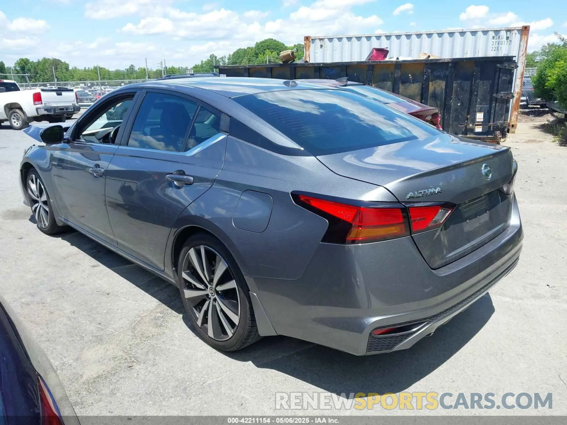 14 Photograph of a damaged car 1N4BL4CV8KC184092 NISSAN ALTIMA 2019