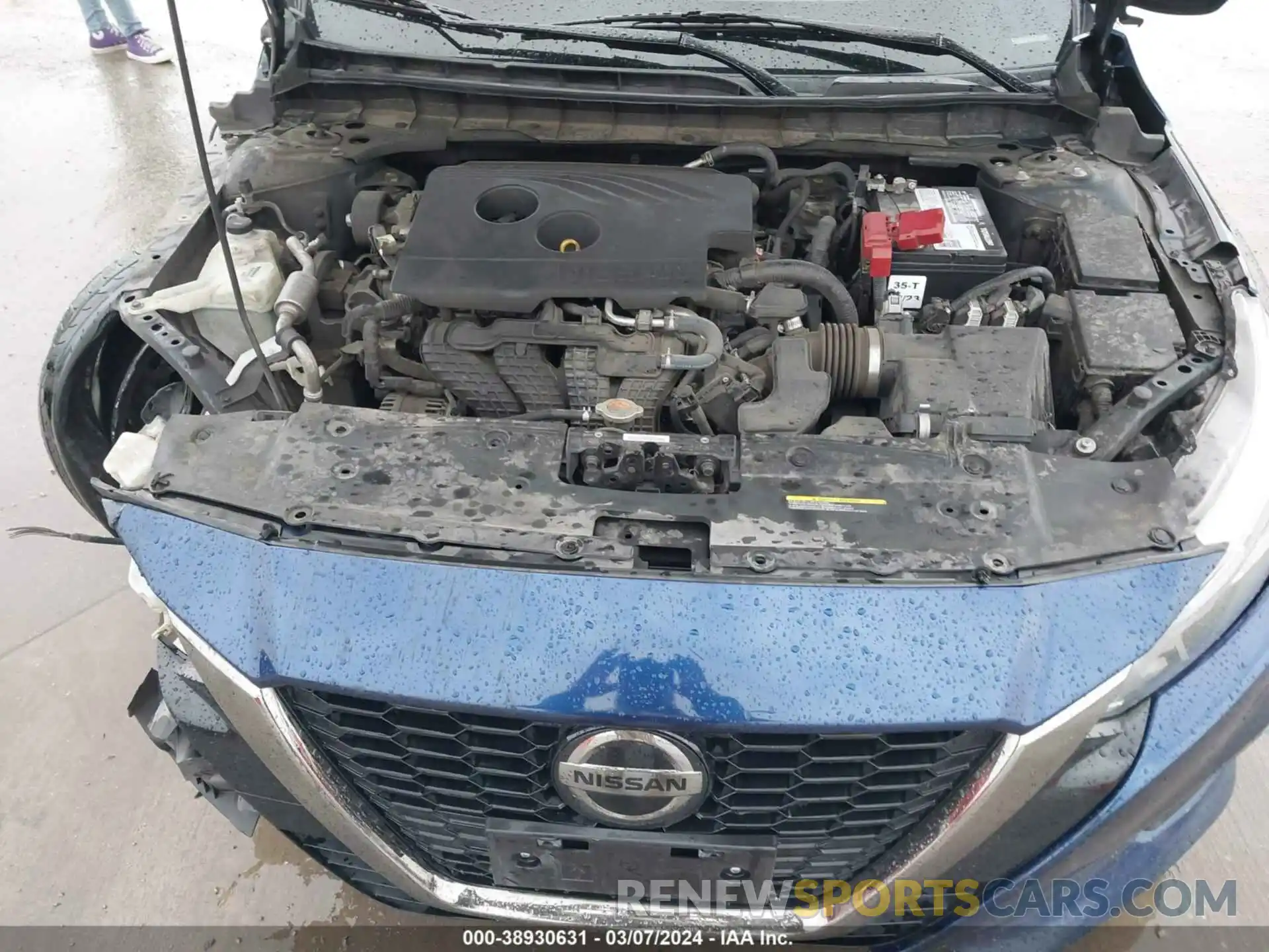 10 Photograph of a damaged car 1N4BL4CV8KC186148 NISSAN ALTIMA 2019