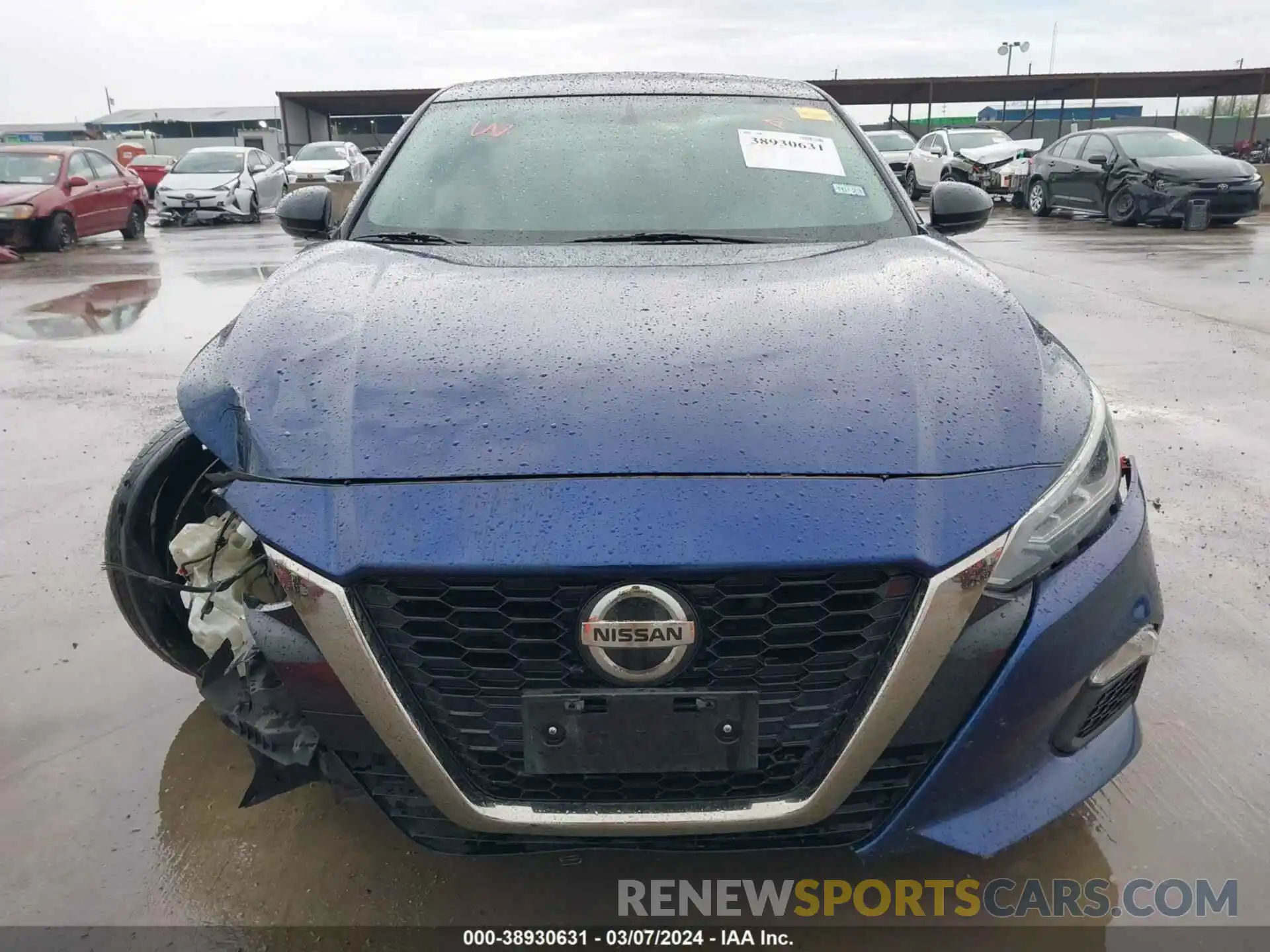 13 Photograph of a damaged car 1N4BL4CV8KC186148 NISSAN ALTIMA 2019