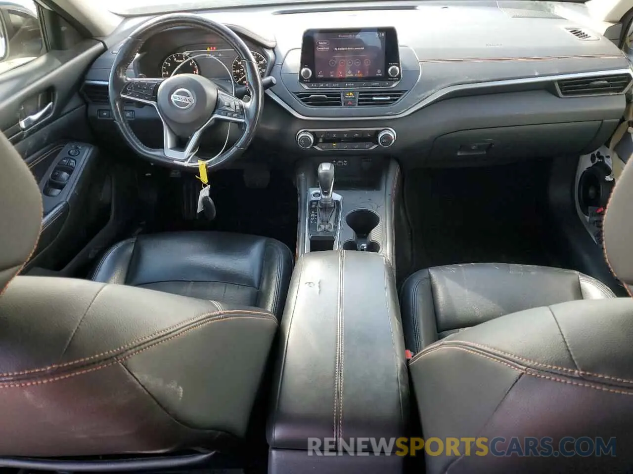 8 Photograph of a damaged car 1N4BL4CV8KC211744 NISSAN ALTIMA 2019