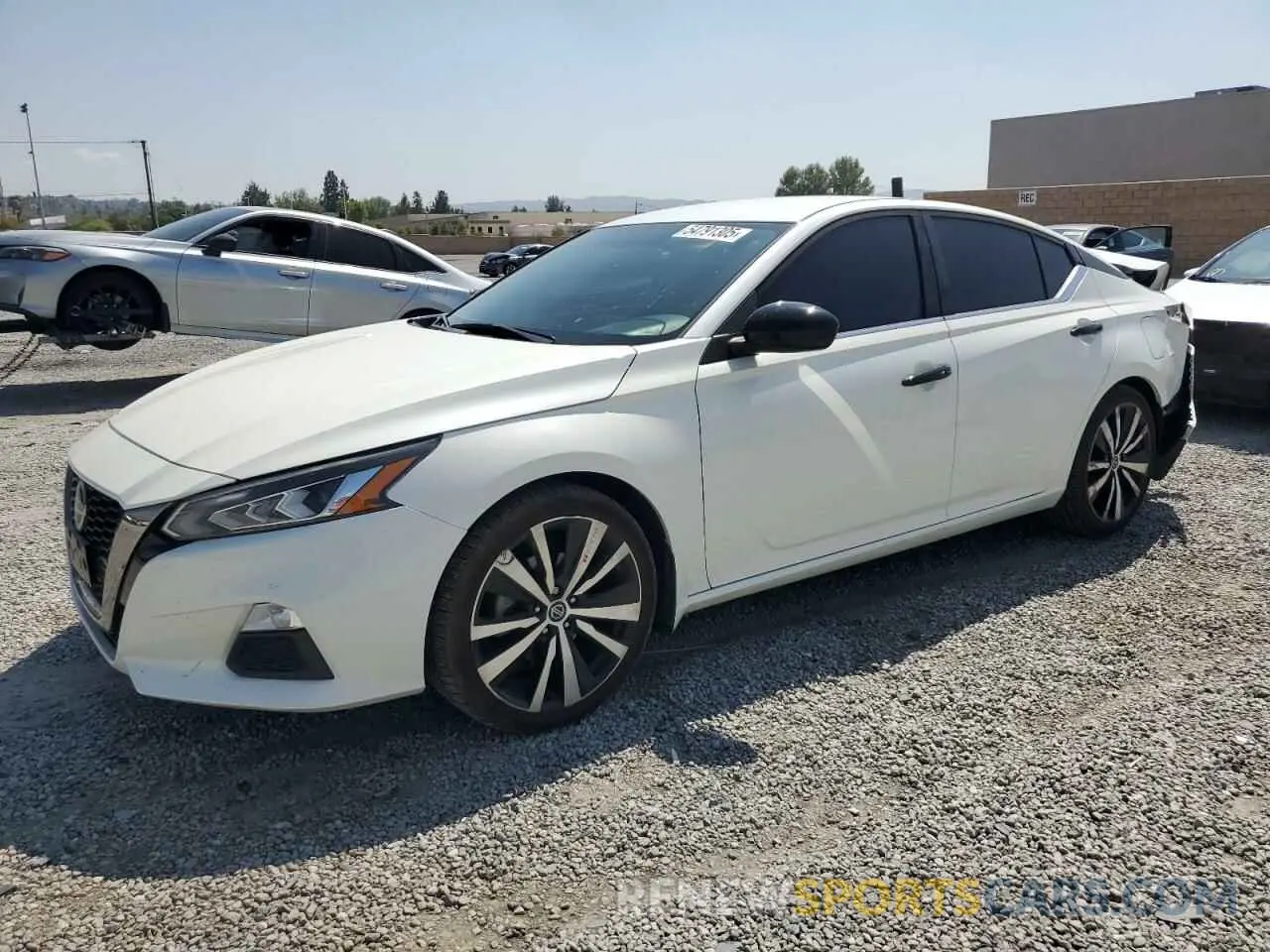 1 Photograph of a damaged car 1N4BL4CV8KC219519 NISSAN ALTIMA 2019