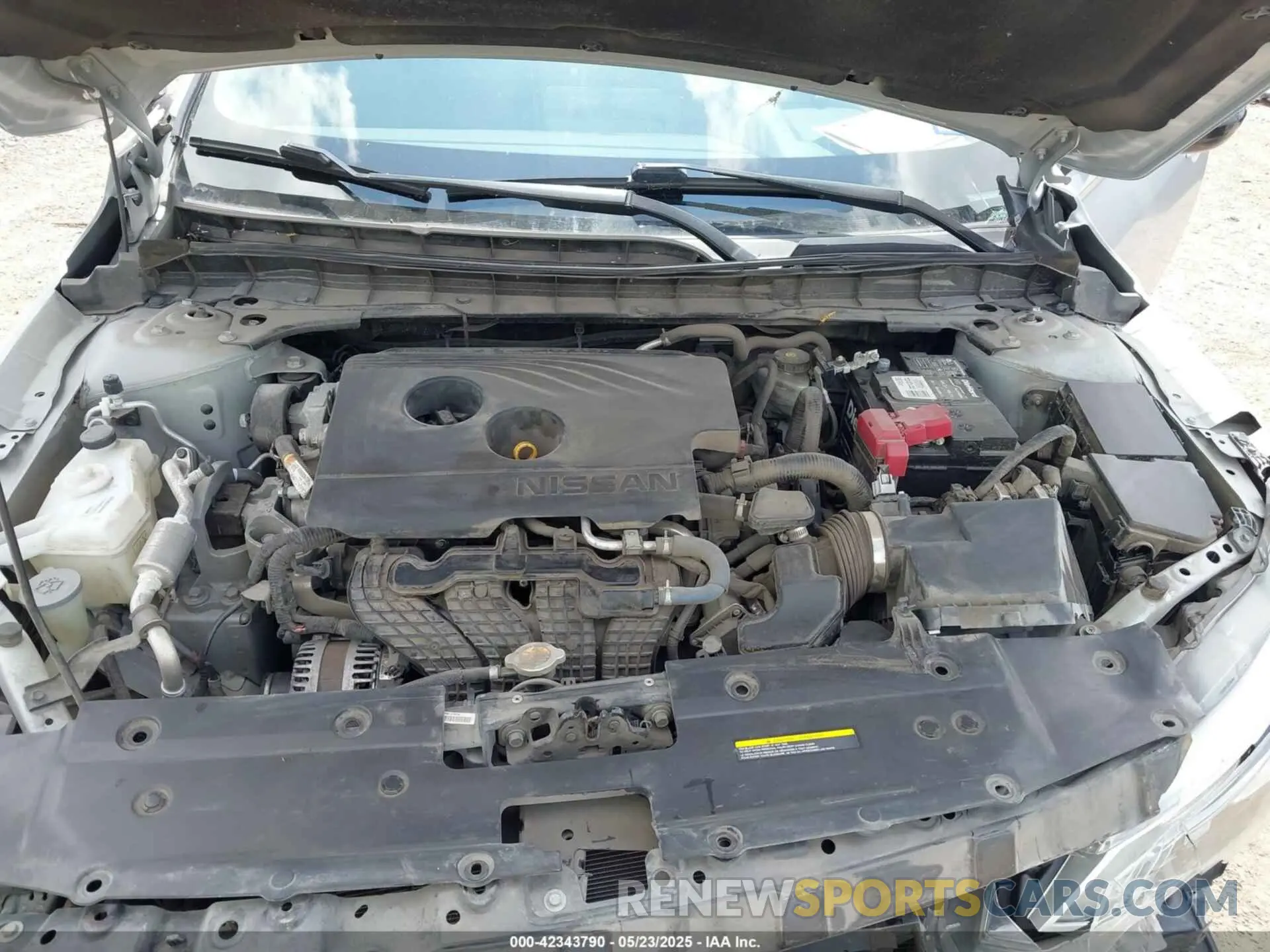 10 Photograph of a damaged car 1N4BL4CV9KC129067 NISSAN ALTIMA 2019