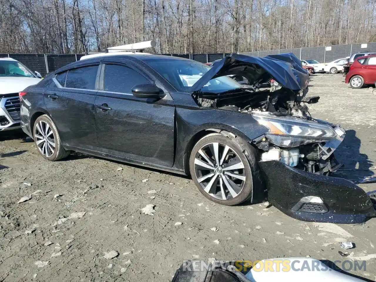 4 Photograph of a damaged car 1N4BL4CV9KC142238 NISSAN ALTIMA 2019