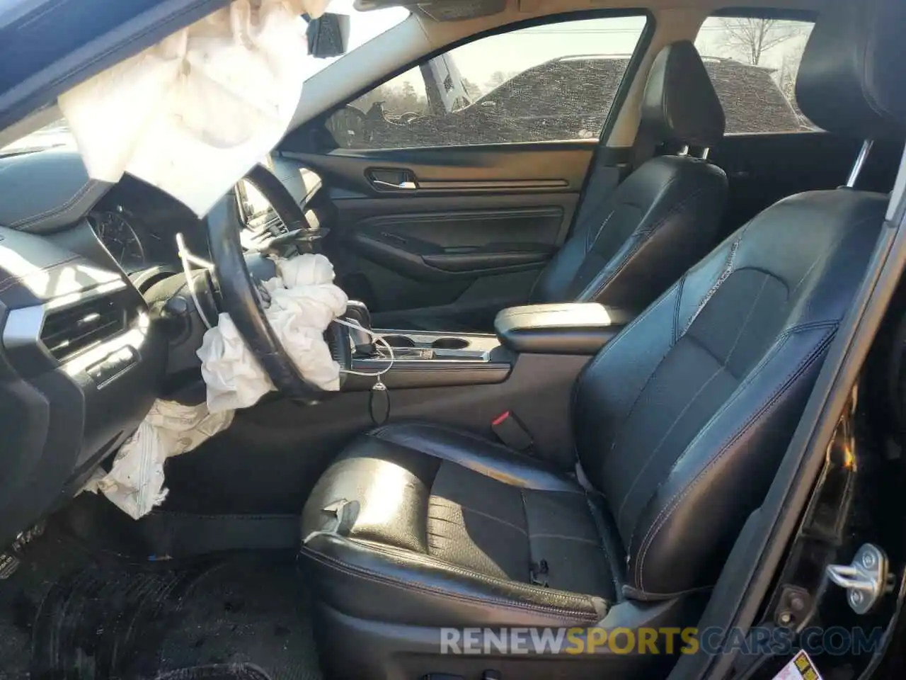 7 Photograph of a damaged car 1N4BL4CV9KC142238 NISSAN ALTIMA 2019