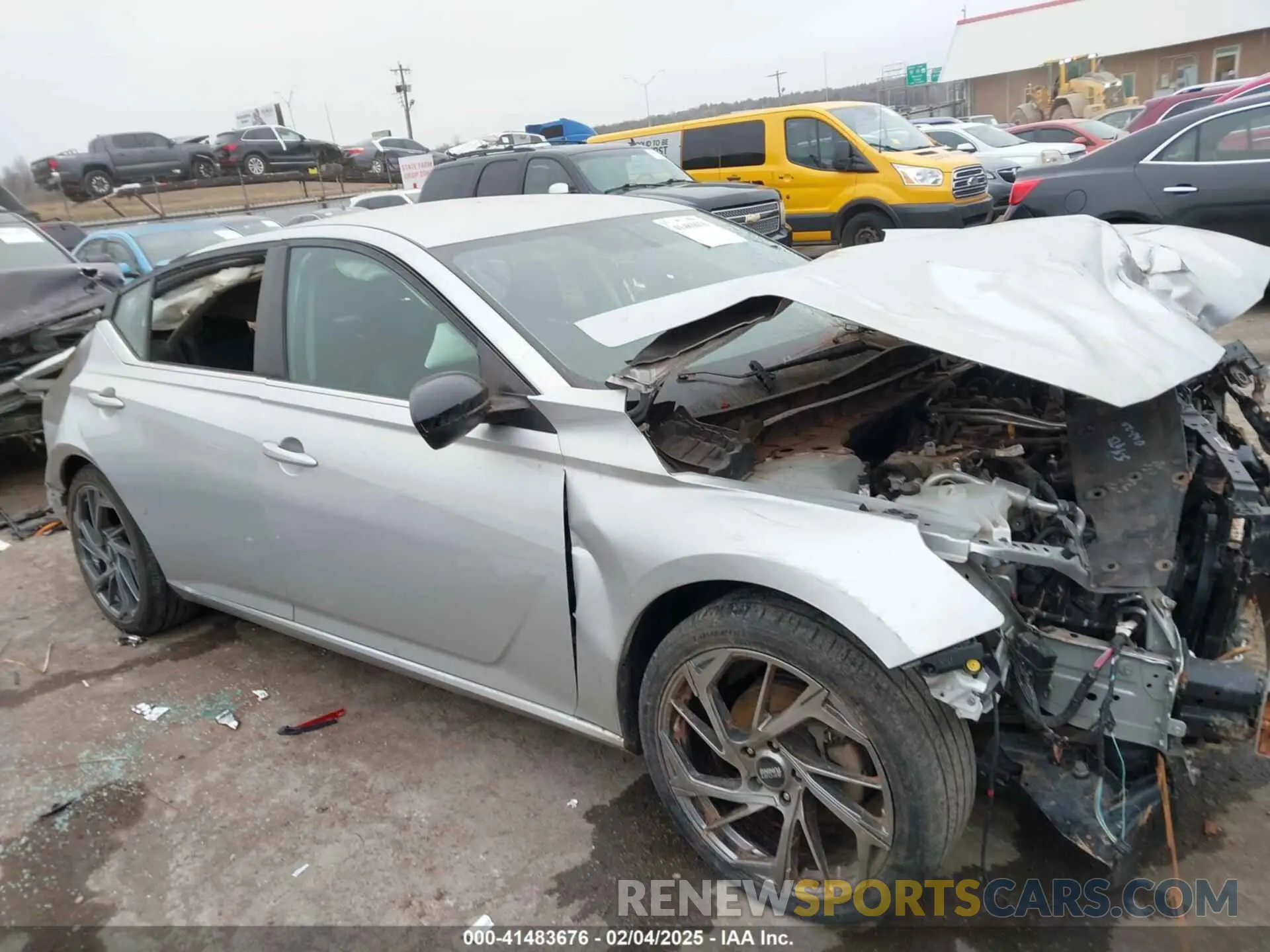 13 Photograph of a damaged car 1N4BL4CV9KC146676 NISSAN ALTIMA 2019