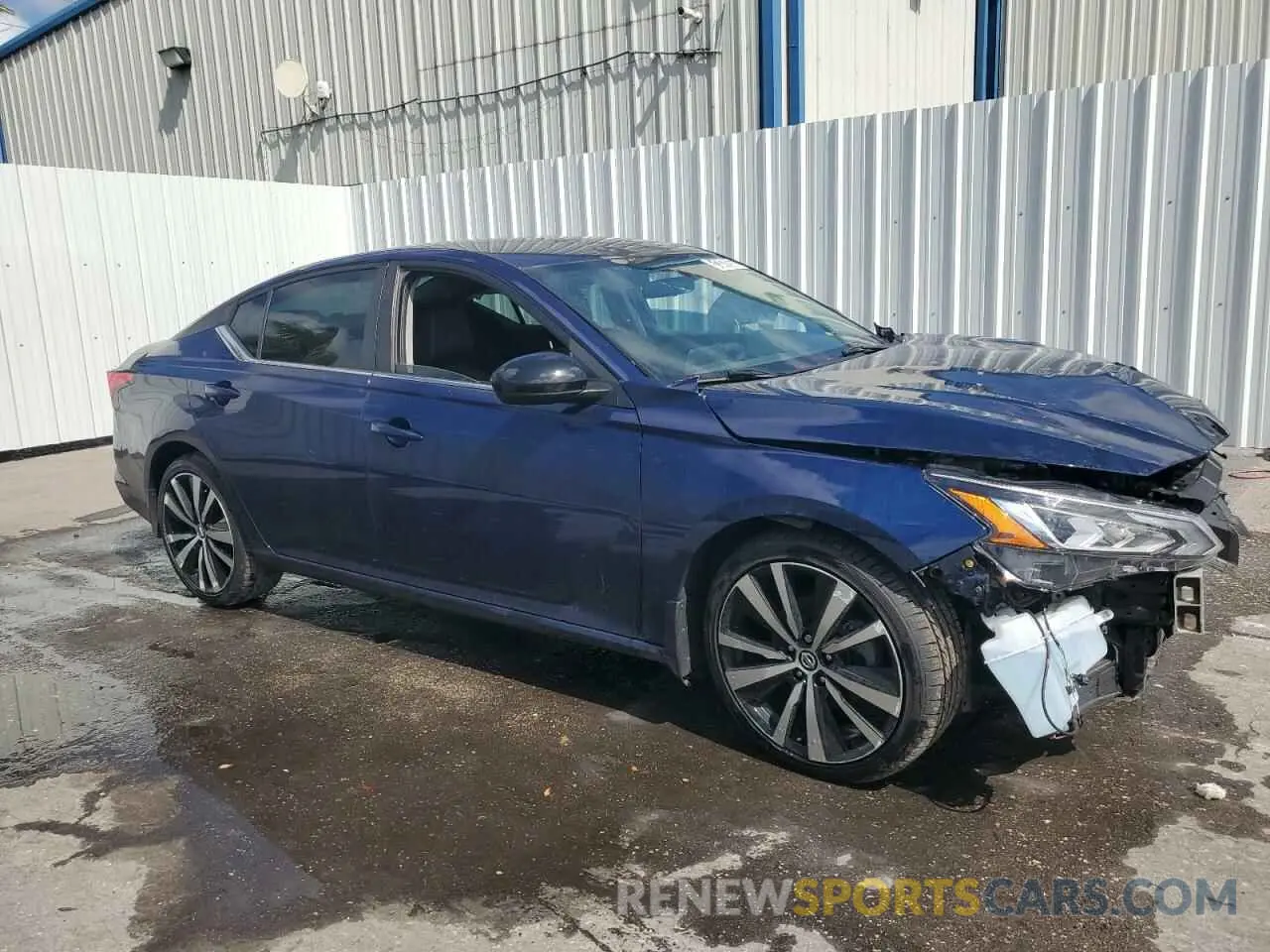 4 Photograph of a damaged car 1N4BL4CV9KC207699 NISSAN ALTIMA 2019
