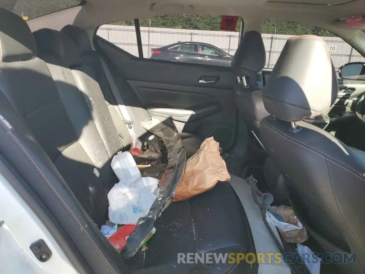 10 Photograph of a damaged car 1N4BL4CV9KN315292 NISSAN ALTIMA 2019